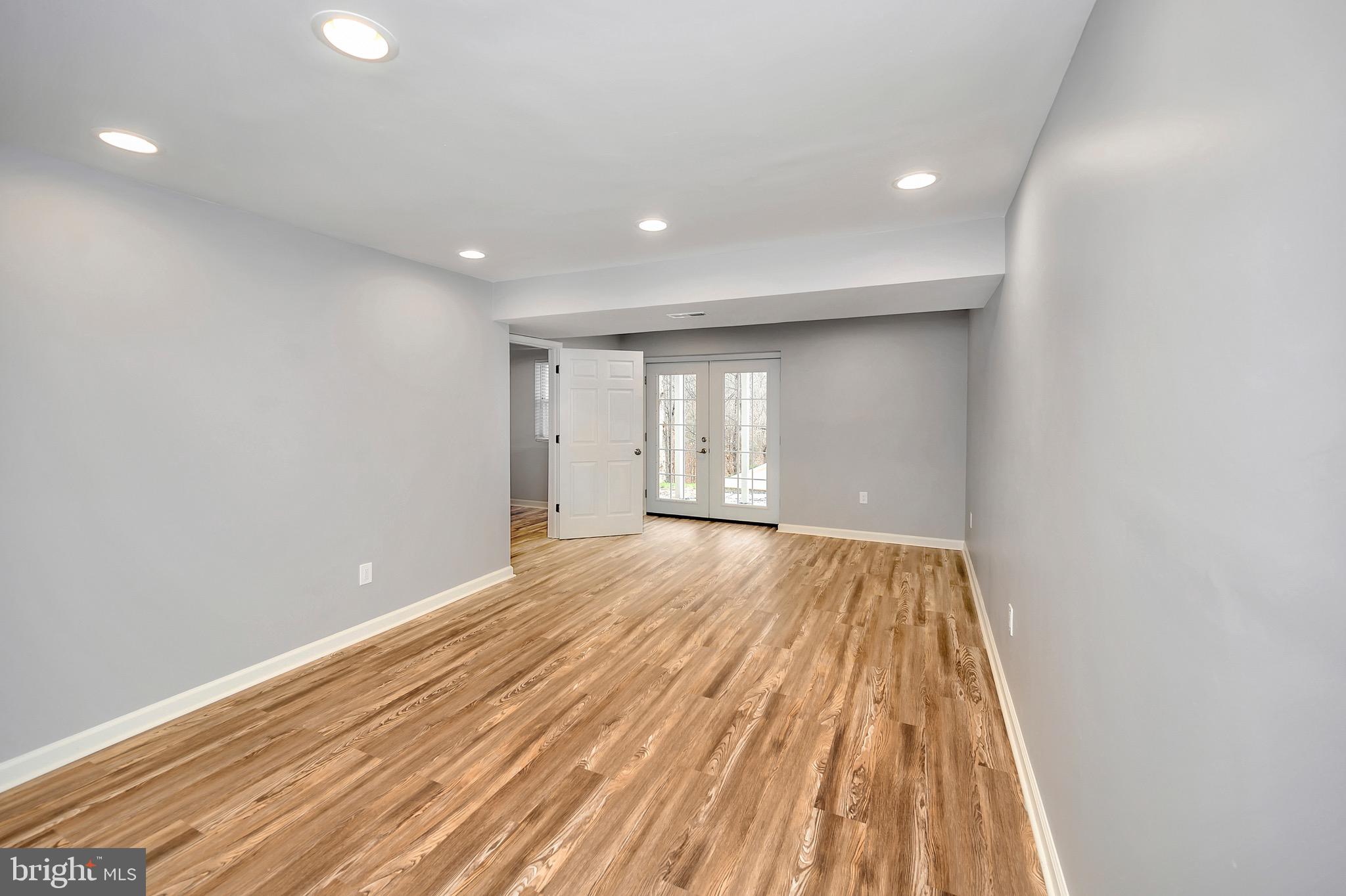 CLORE AT RAPP RIVER - Residential