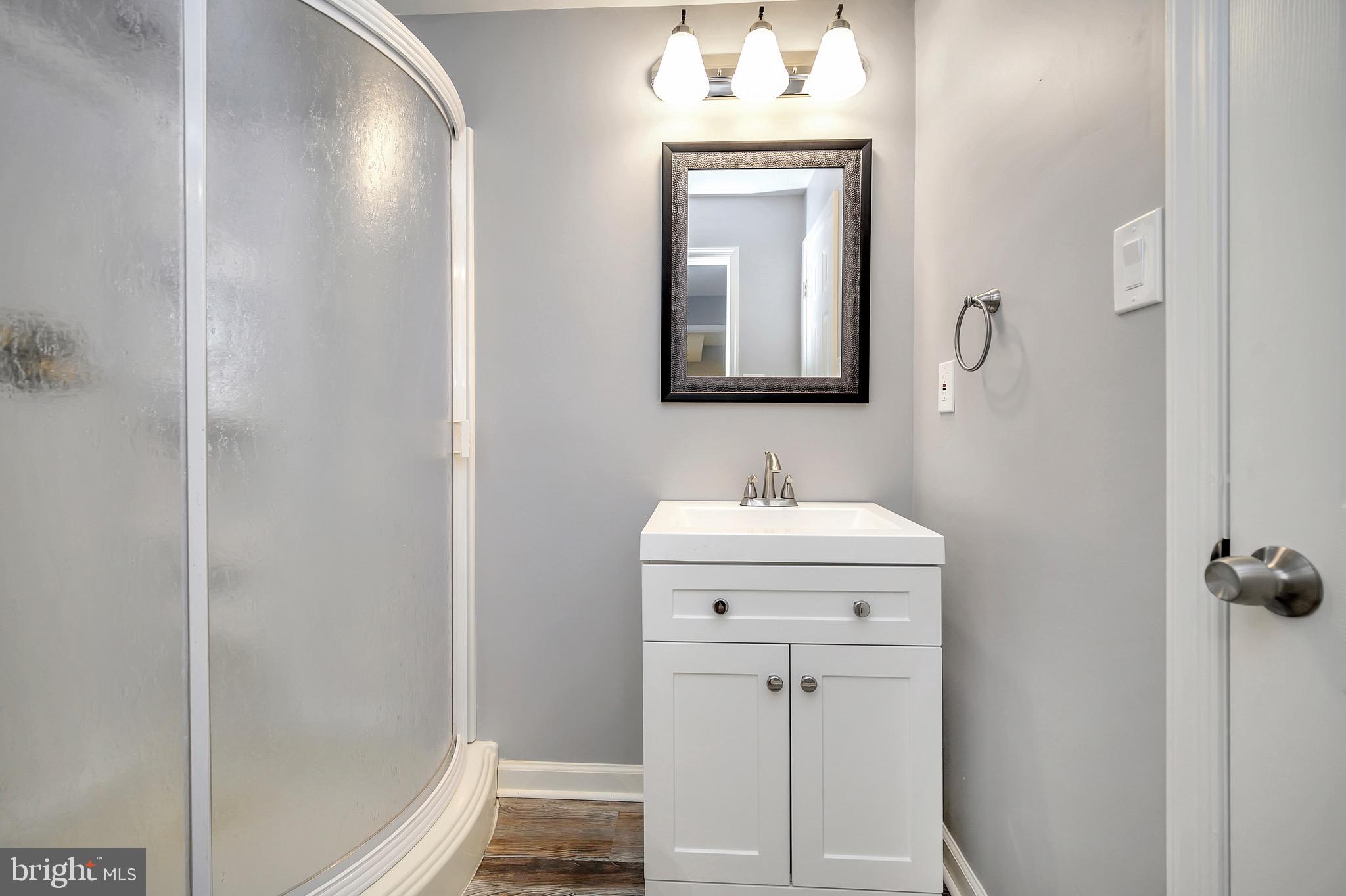 CLORE AT RAPP RIVER - Residential