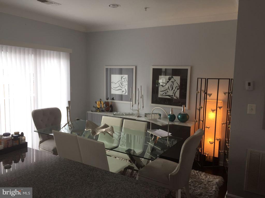 PARKSIDE AT ASHBURN - Residential