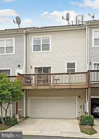 PARKSIDE AT ASHBURN - Residential