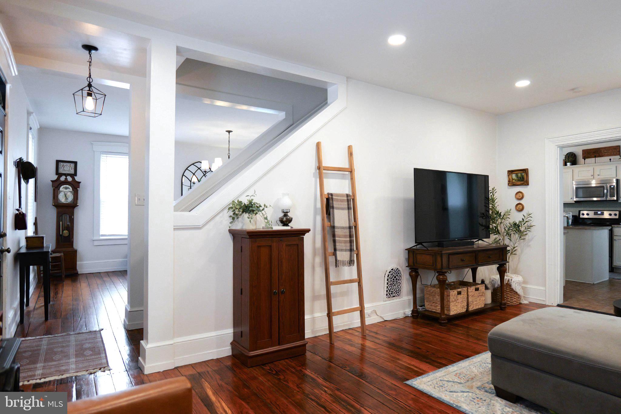 23 W ORANGE STREET