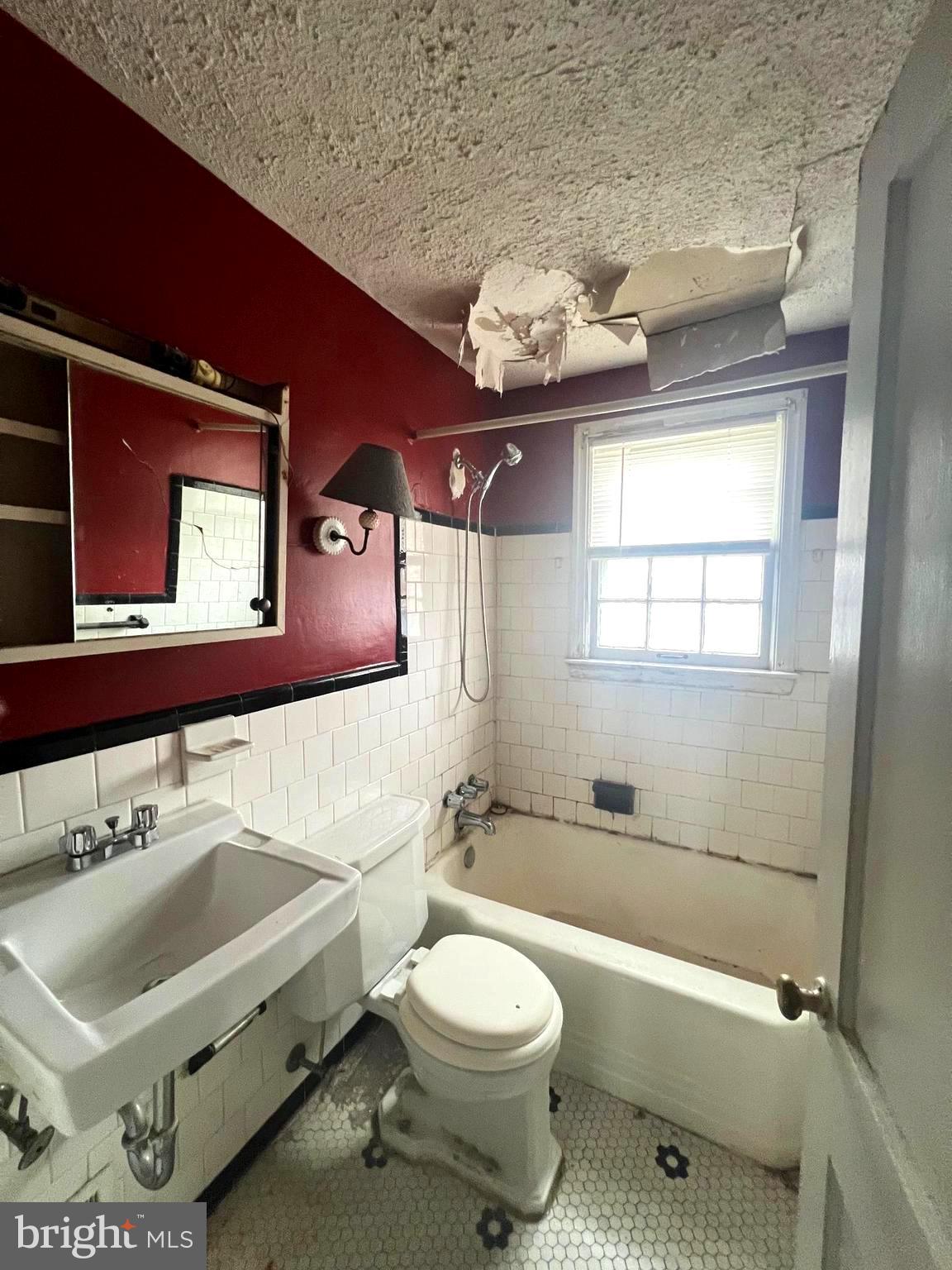 HAWTHORNE - Residential