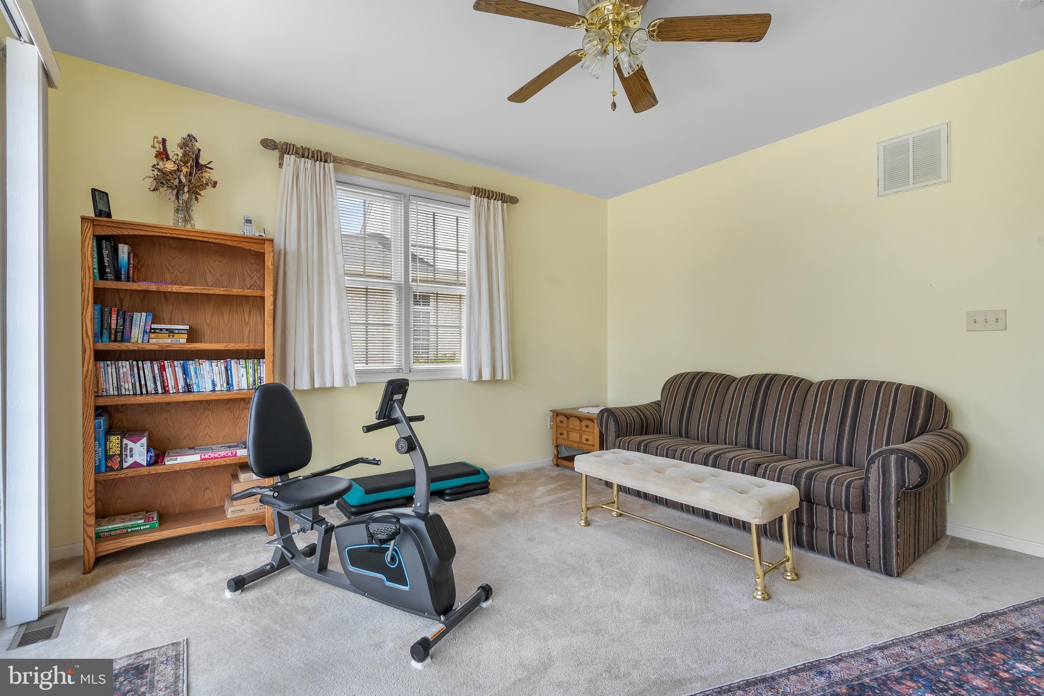 GREENWICH PARK - Residential