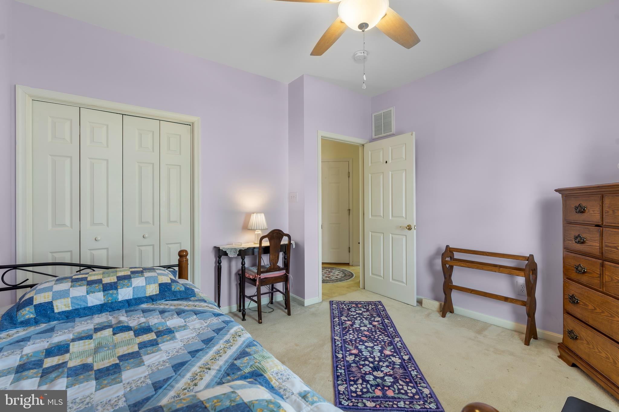 GREENWICH PARK - Residential