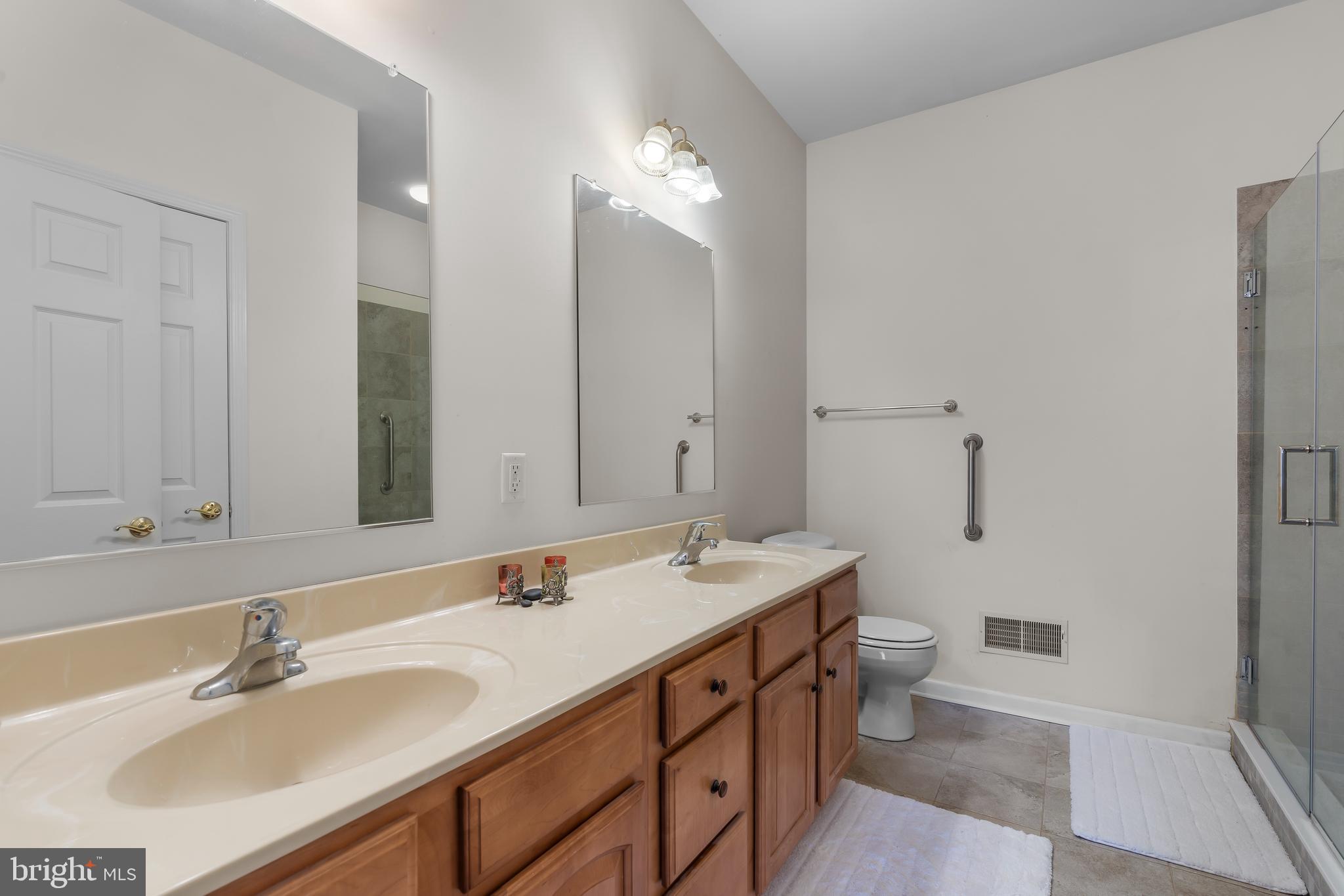 GREENWICH PARK - Residential