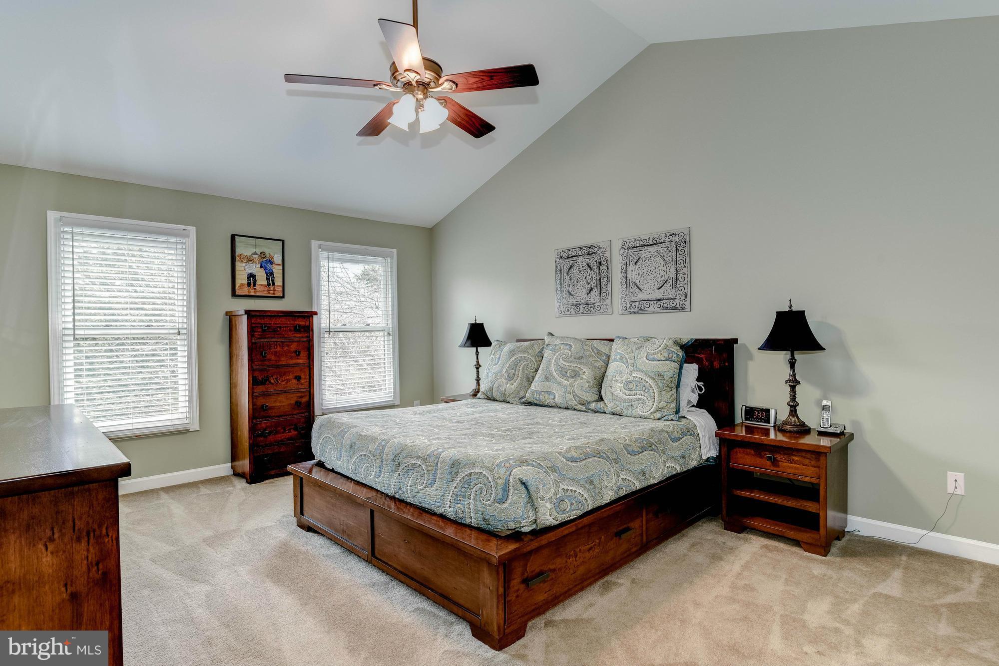 POTOMAC LAKES - Residential