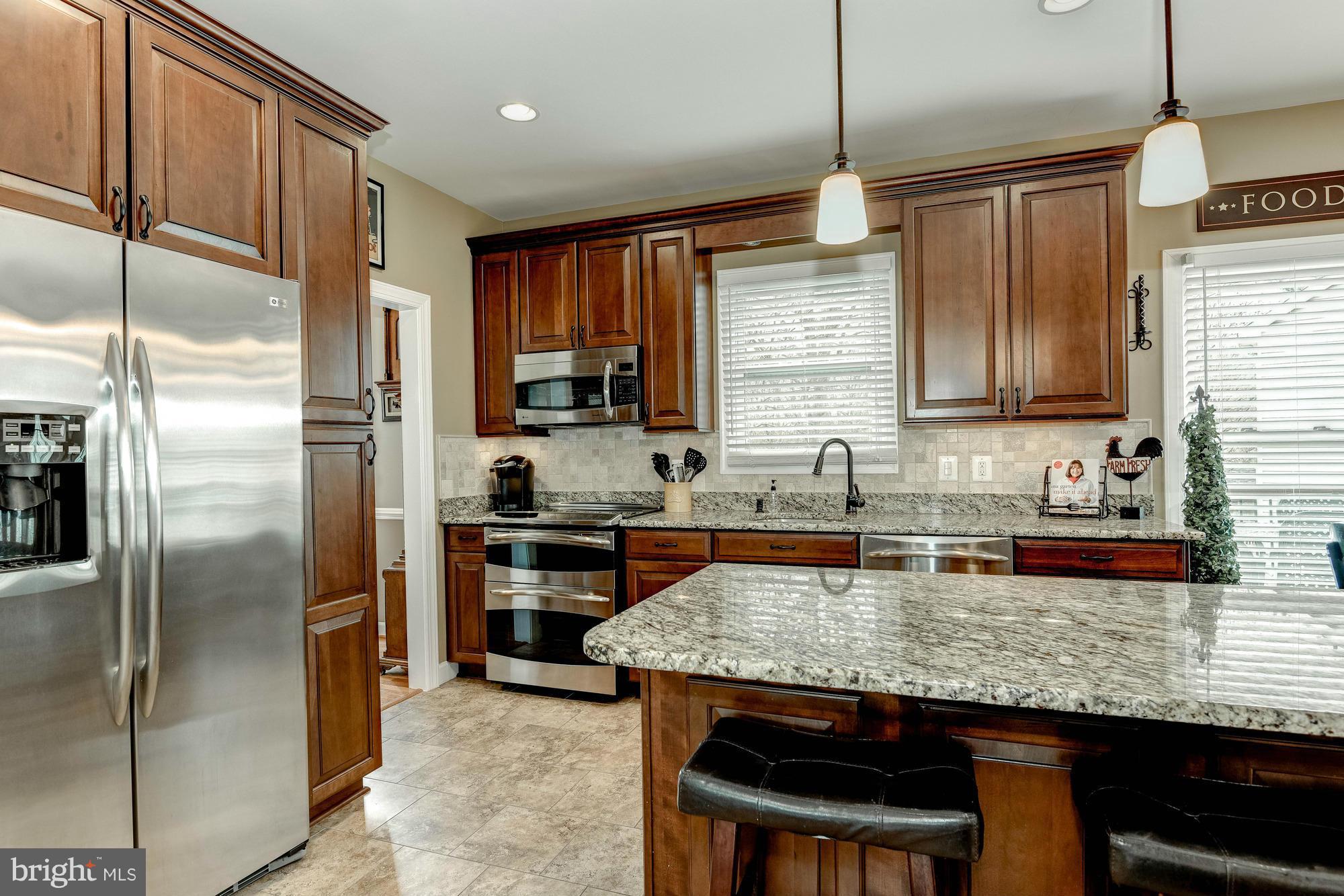 POTOMAC LAKES - Residential