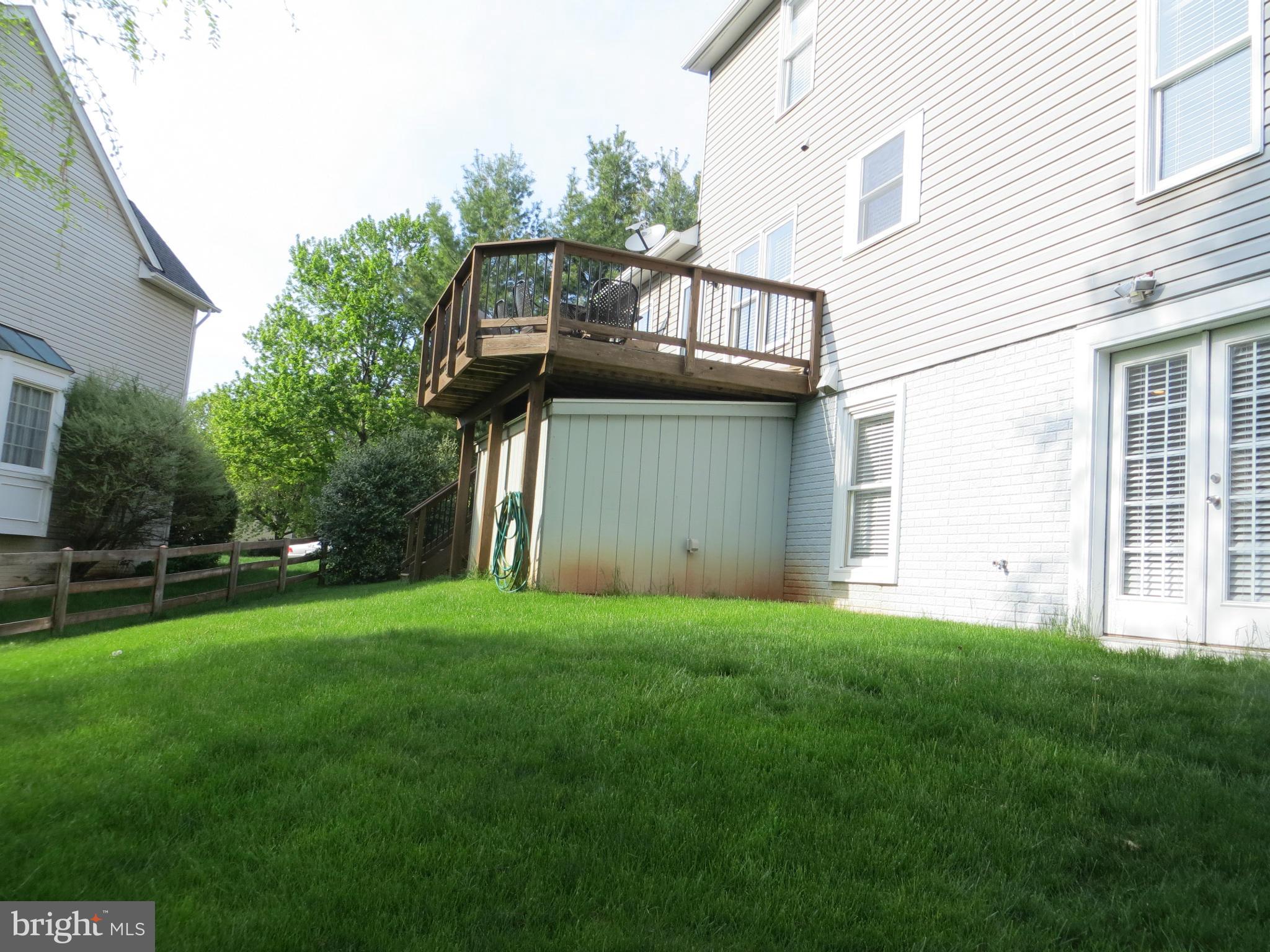 POTOMAC LAKES - Residential