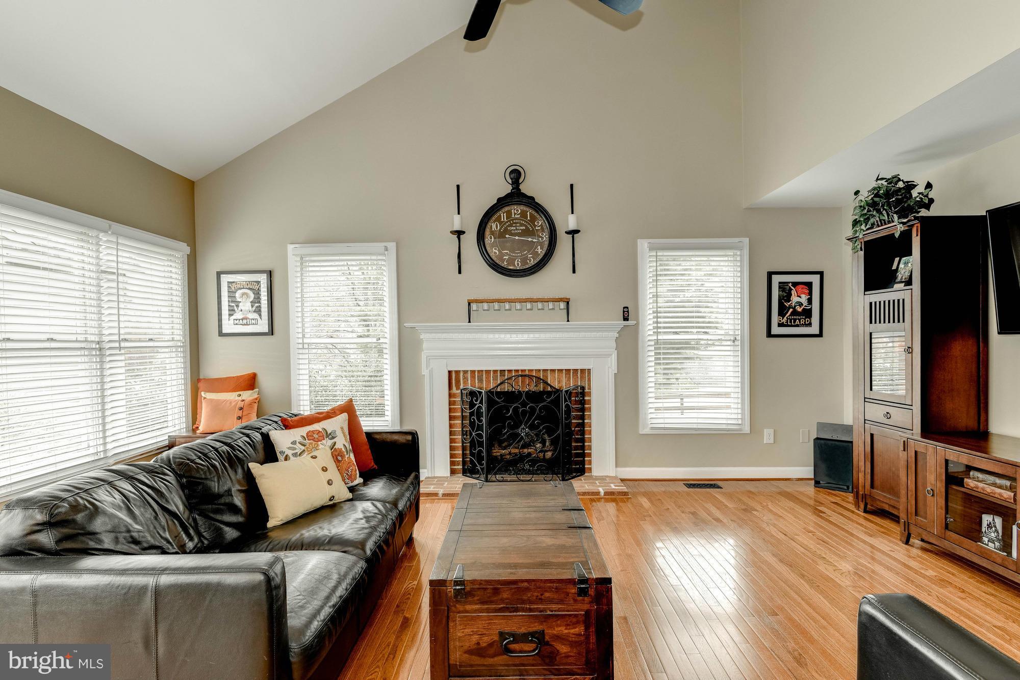 POTOMAC LAKES - Residential