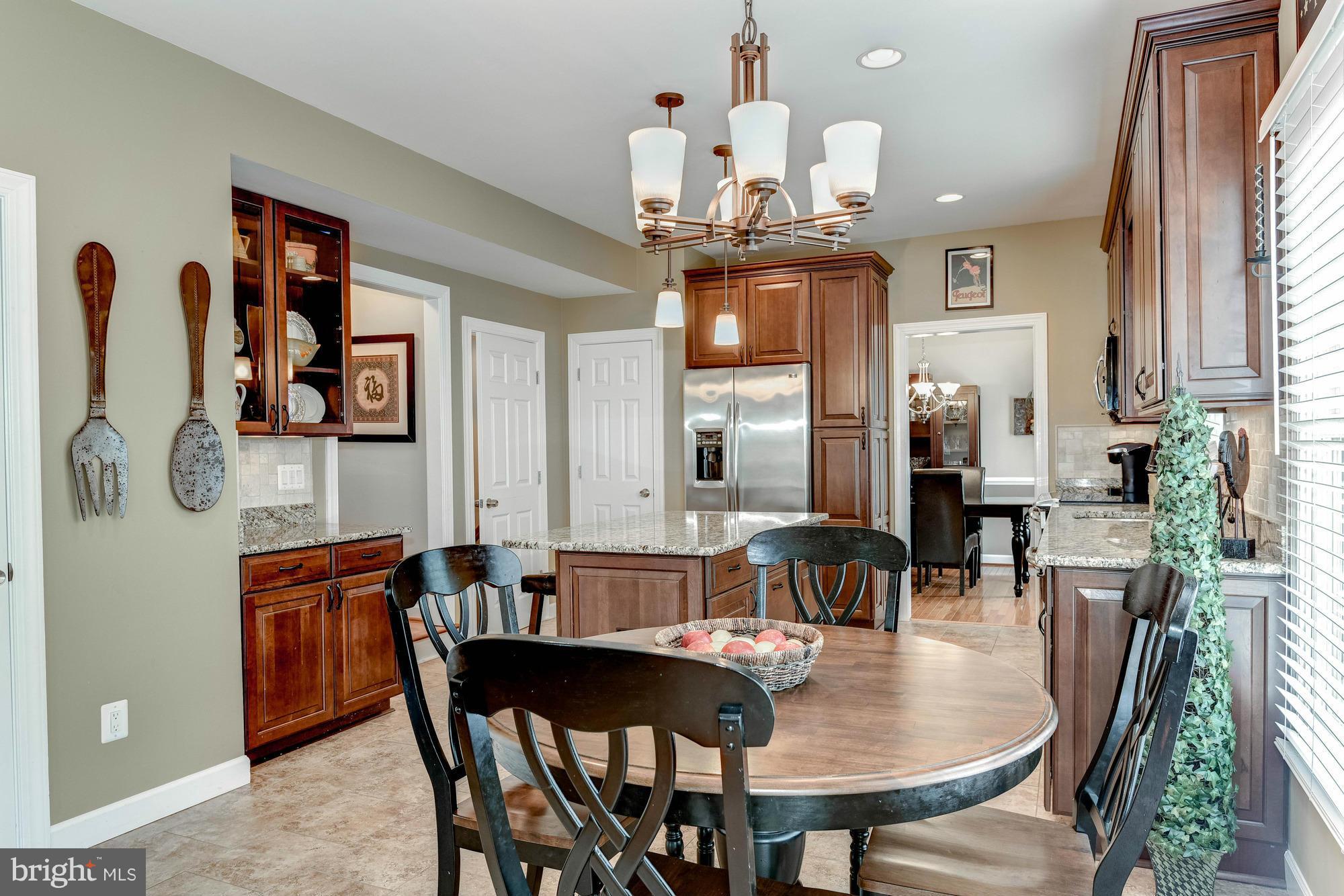 POTOMAC LAKES - Residential