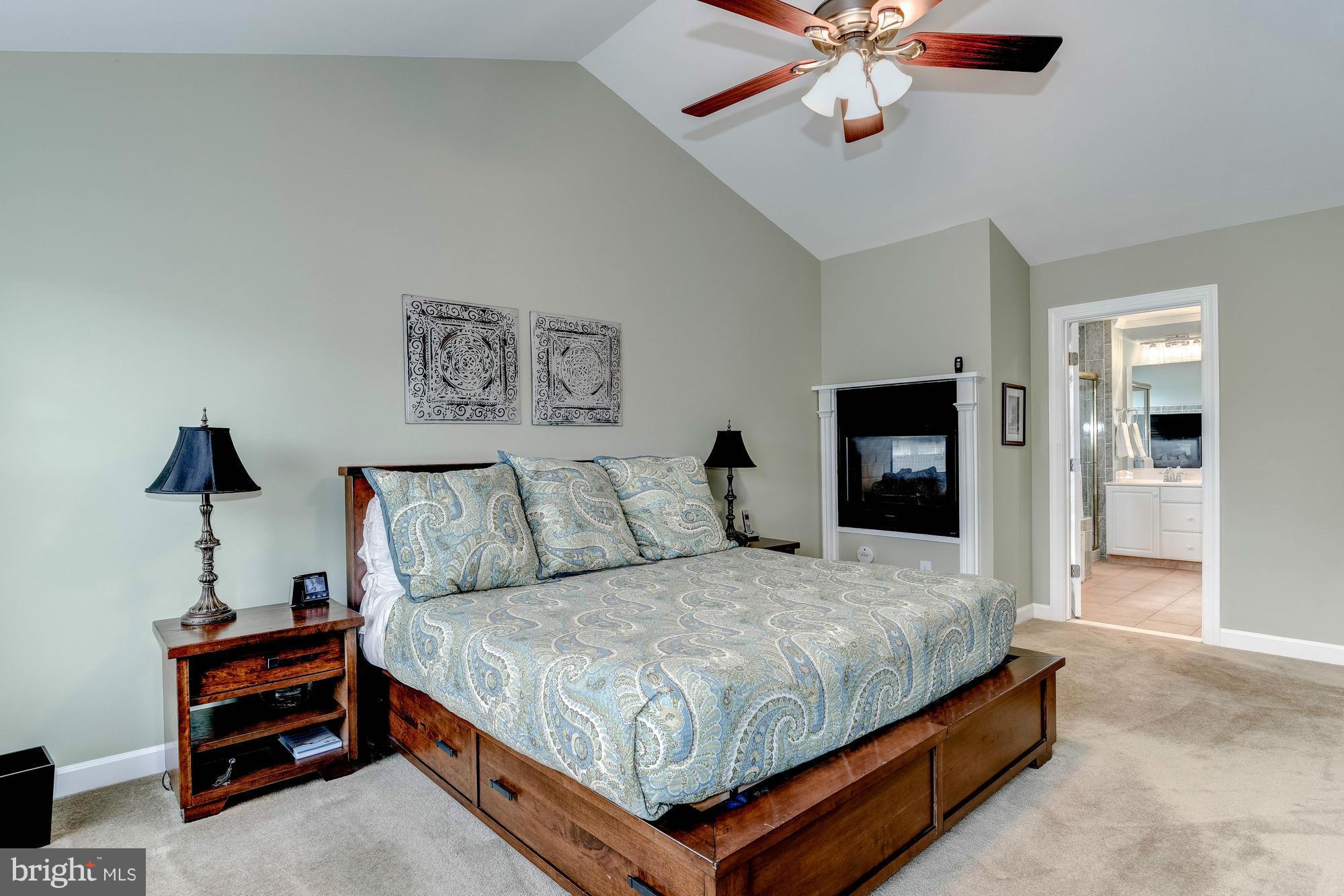 POTOMAC LAKES - Residential