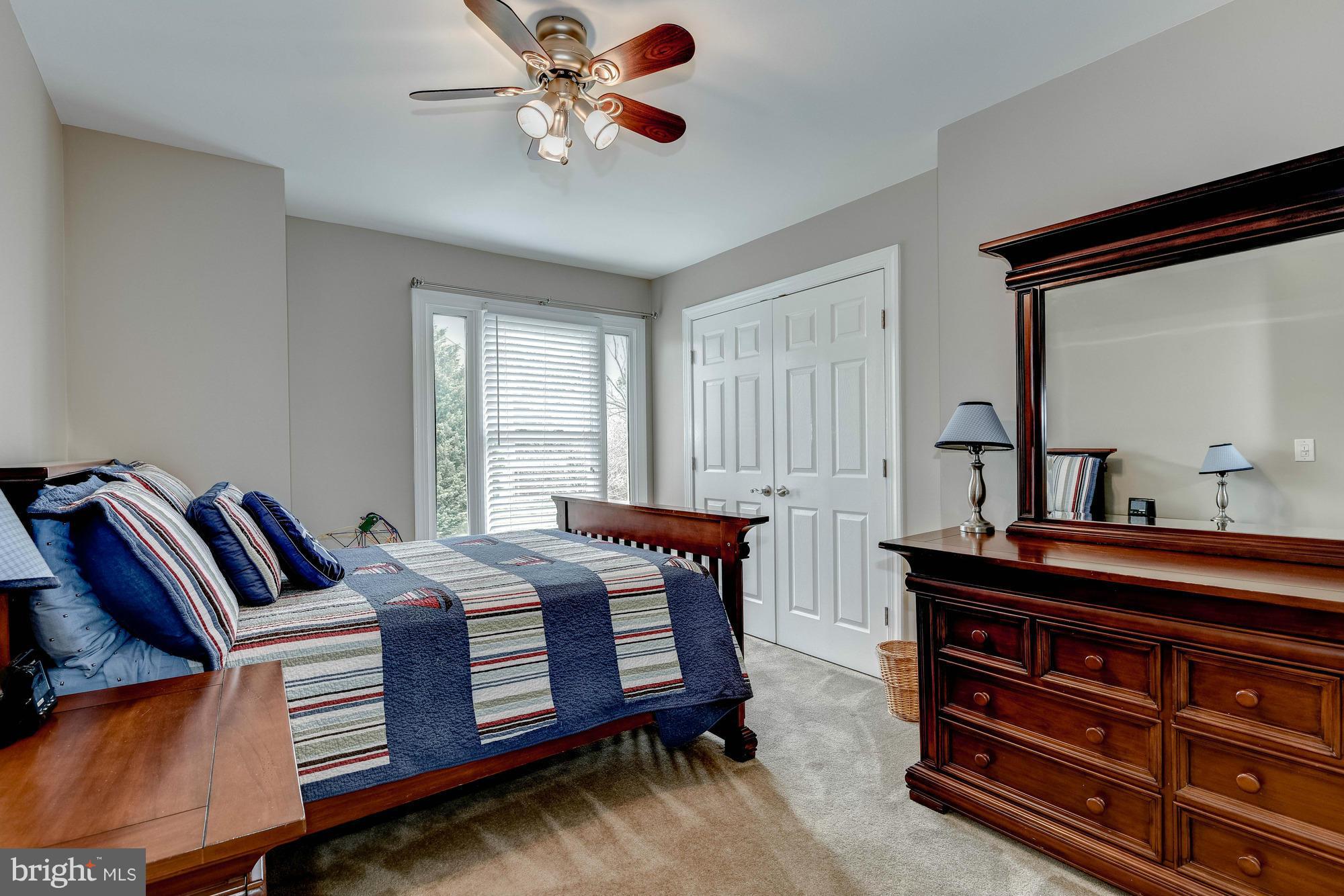 POTOMAC LAKES - Residential