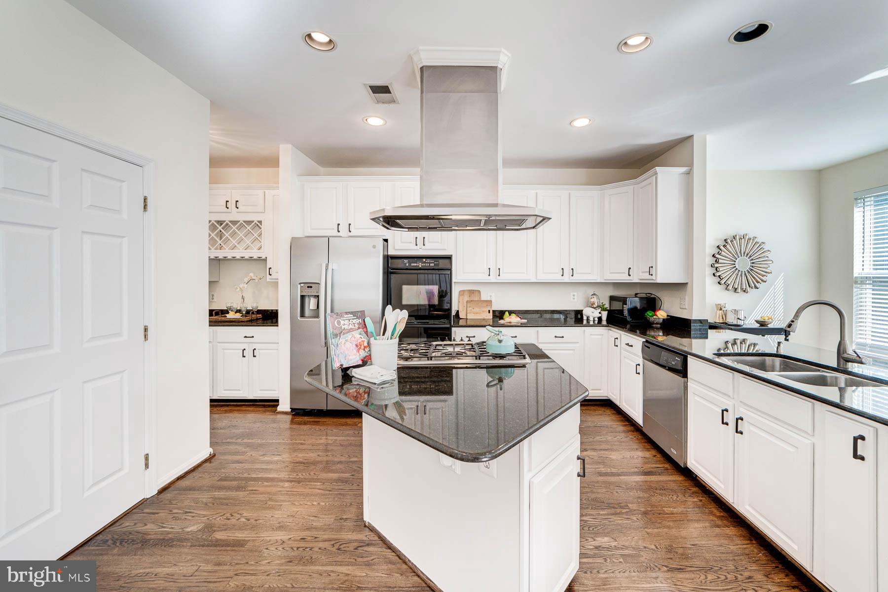 ARMISTEAD PARK - Residential