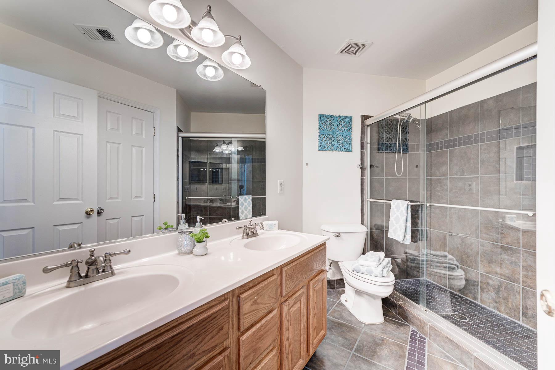 ARMISTEAD PARK - Residential