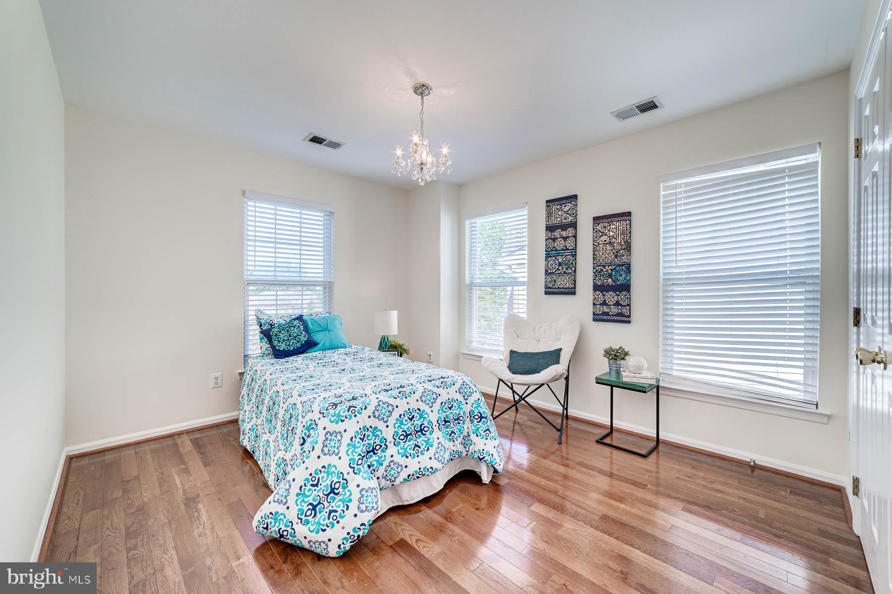 ARMISTEAD PARK - Residential