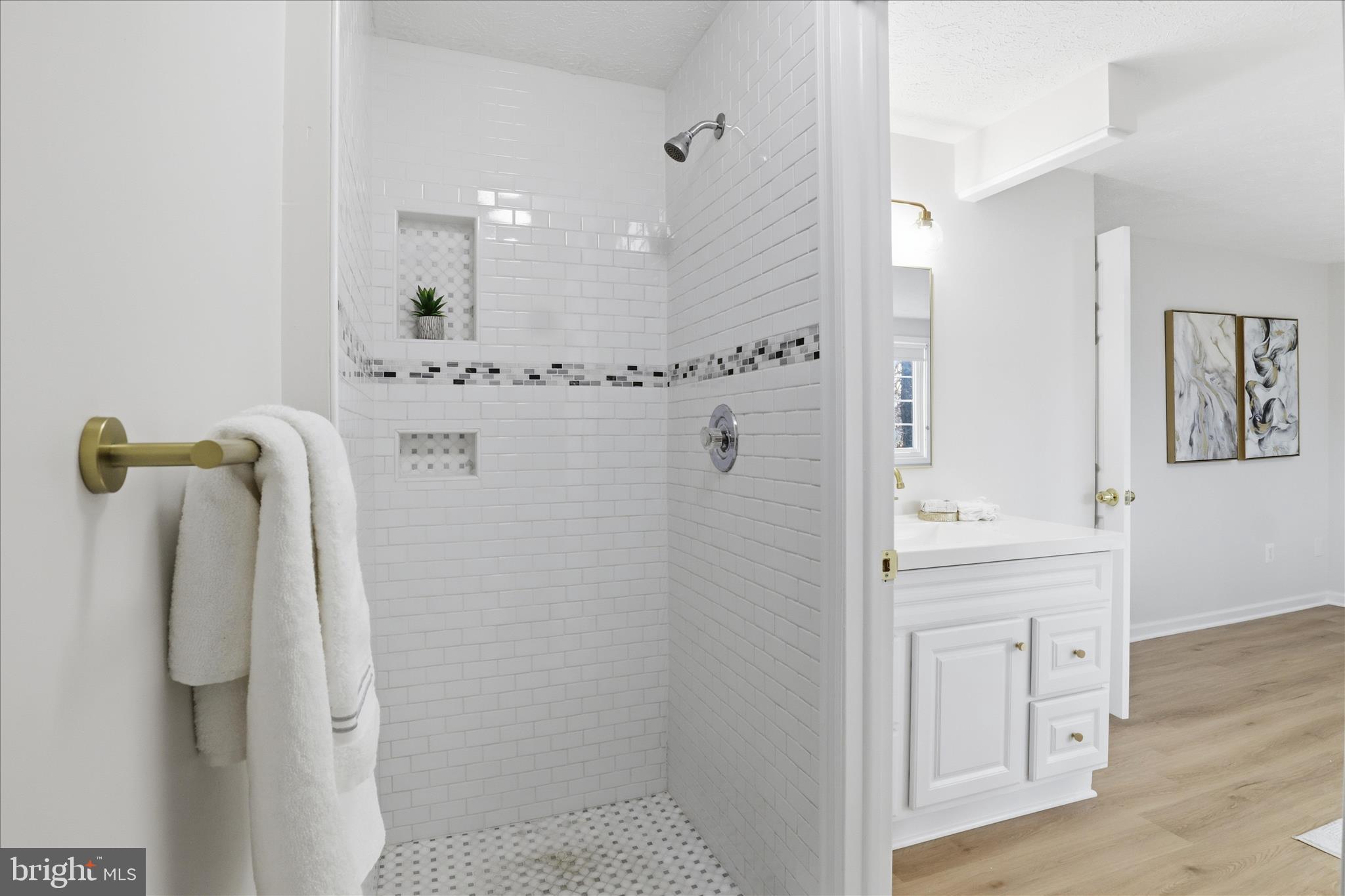 VAN DORN VILLAGE - Residential