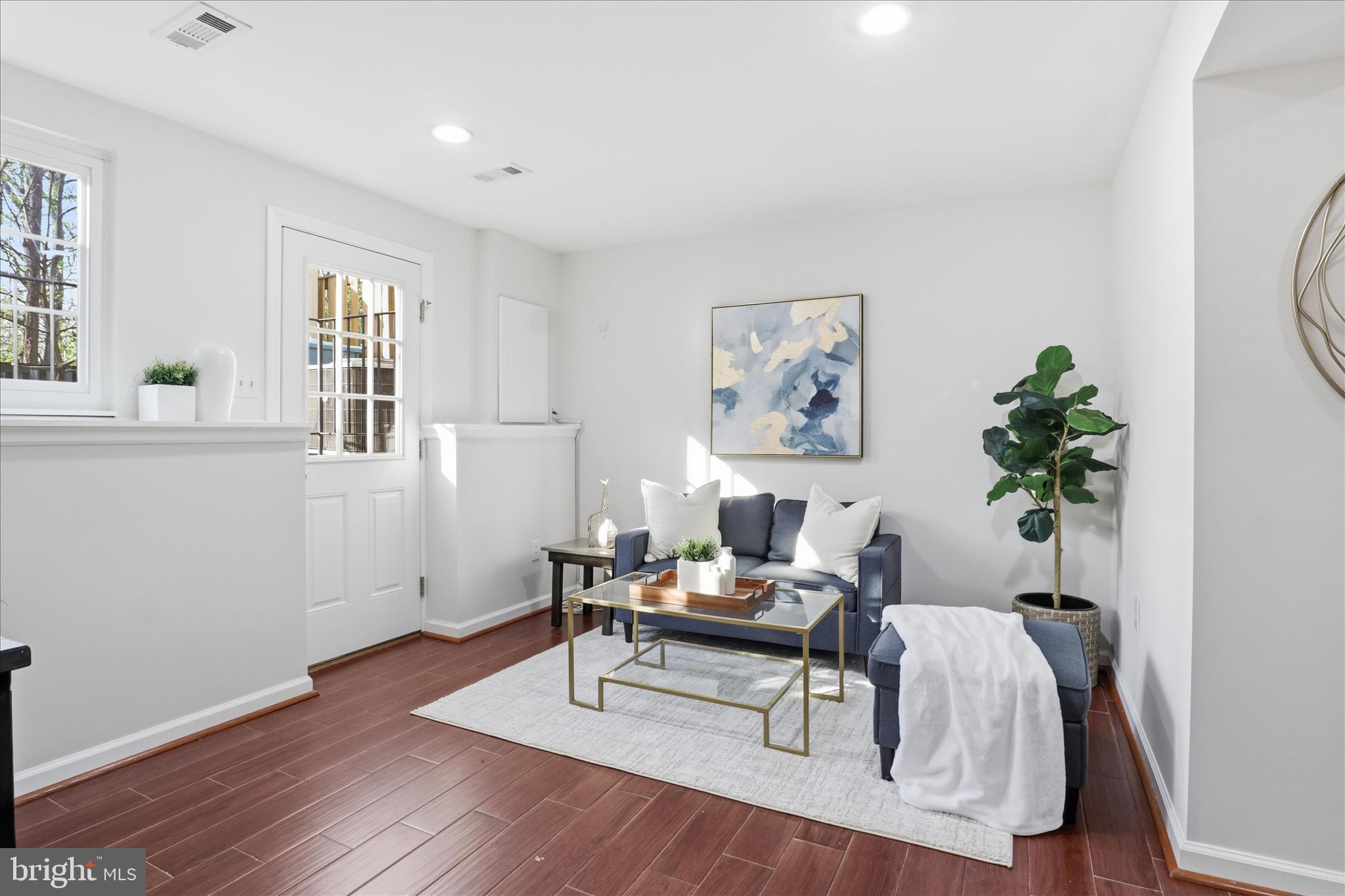 VAN DORN VILLAGE - Residential