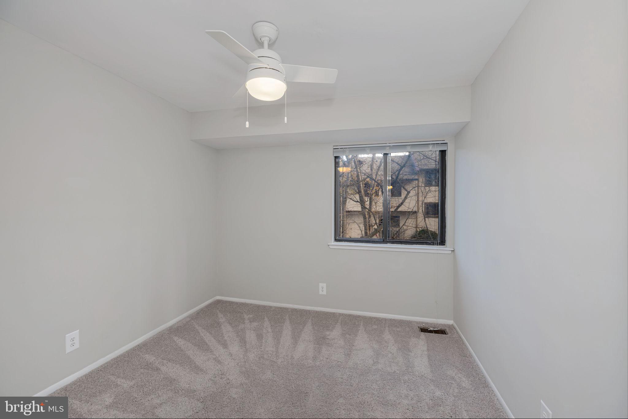 MOSBYS LANDING - Residential Lease