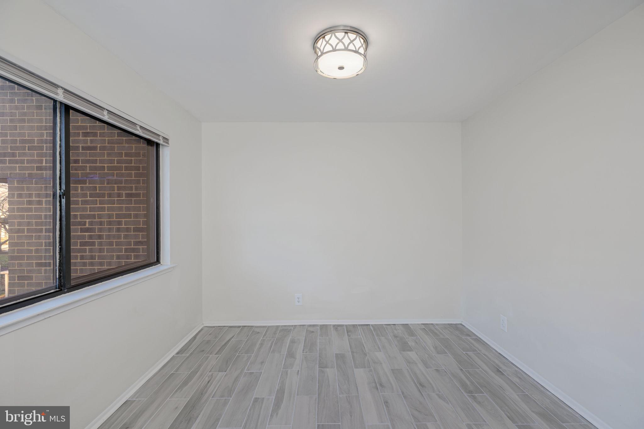 MOSBYS LANDING - Residential Lease