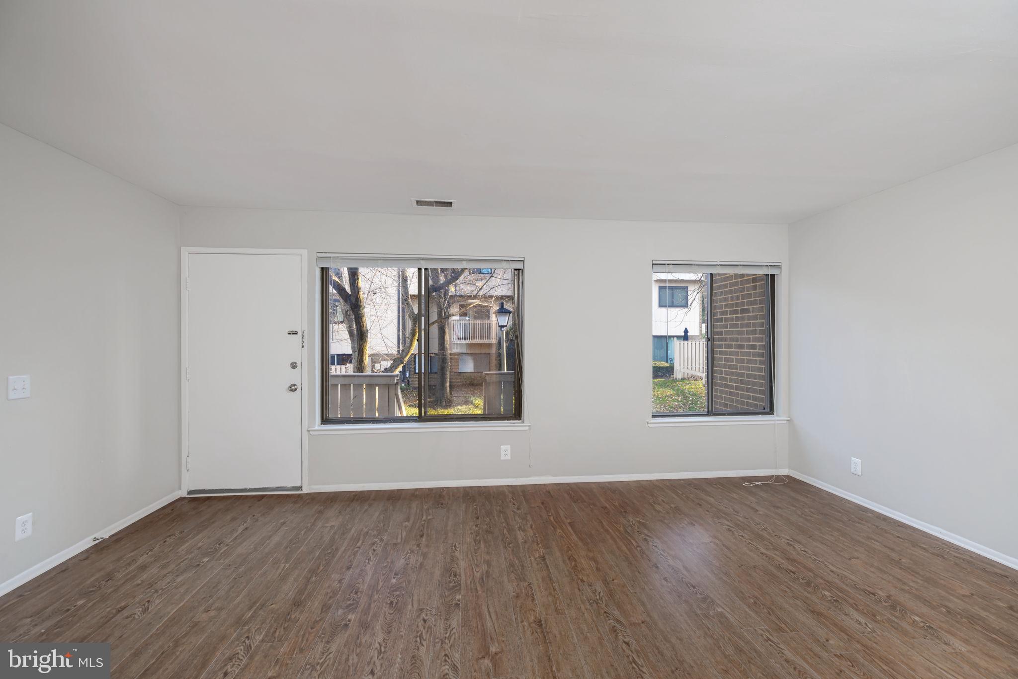 MOSBYS LANDING - Residential Lease