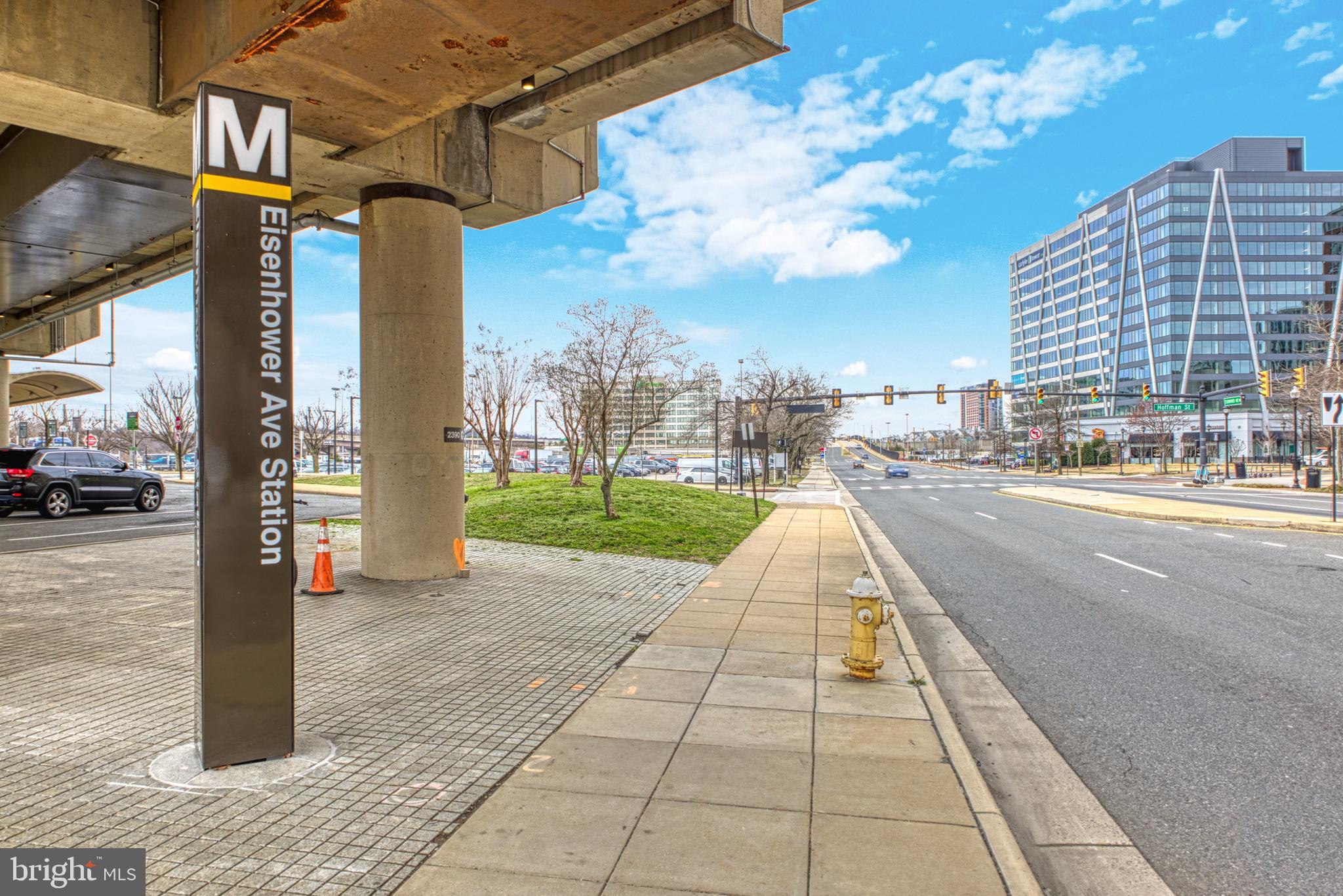 GOVERNORS GROVE - Residential Lease