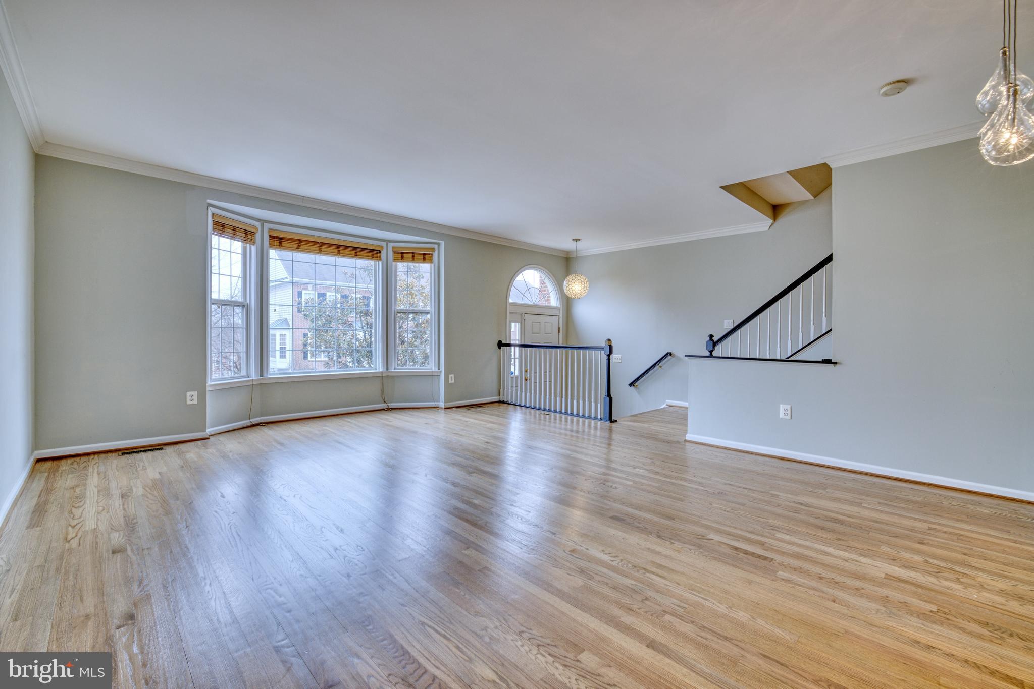 GOVERNORS GROVE - Residential Lease