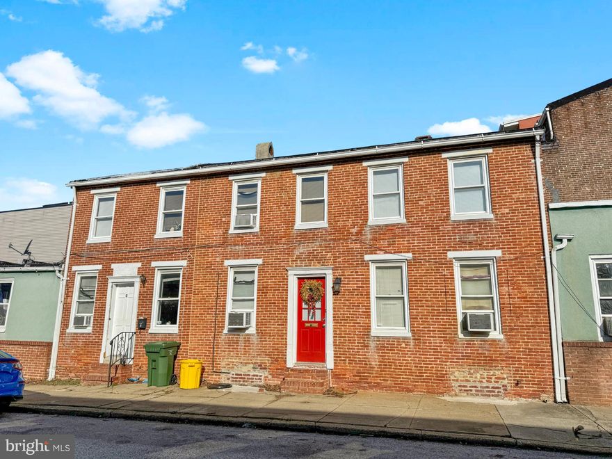 Coming Soon: Fully occupied 4-unit investment property with an additional 6 individual storage (non-vehicle) garage units. Property being sold together with 1434 Light St.