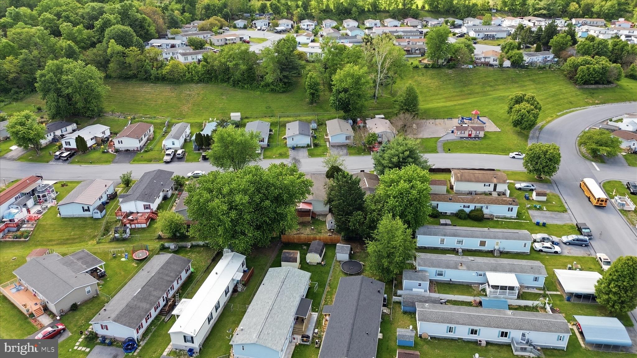 HIGHLAND MANOR - Residential