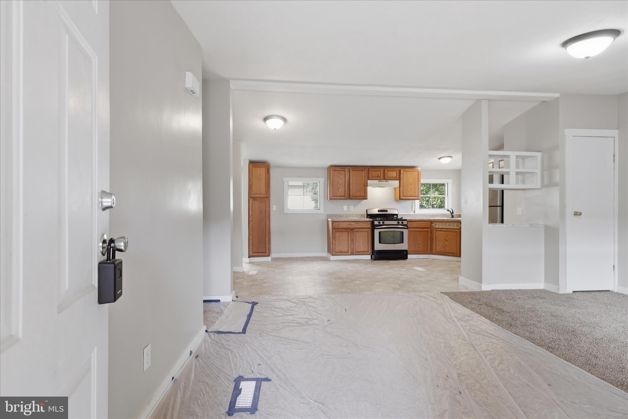 HIGHLAND MANOR - Residential