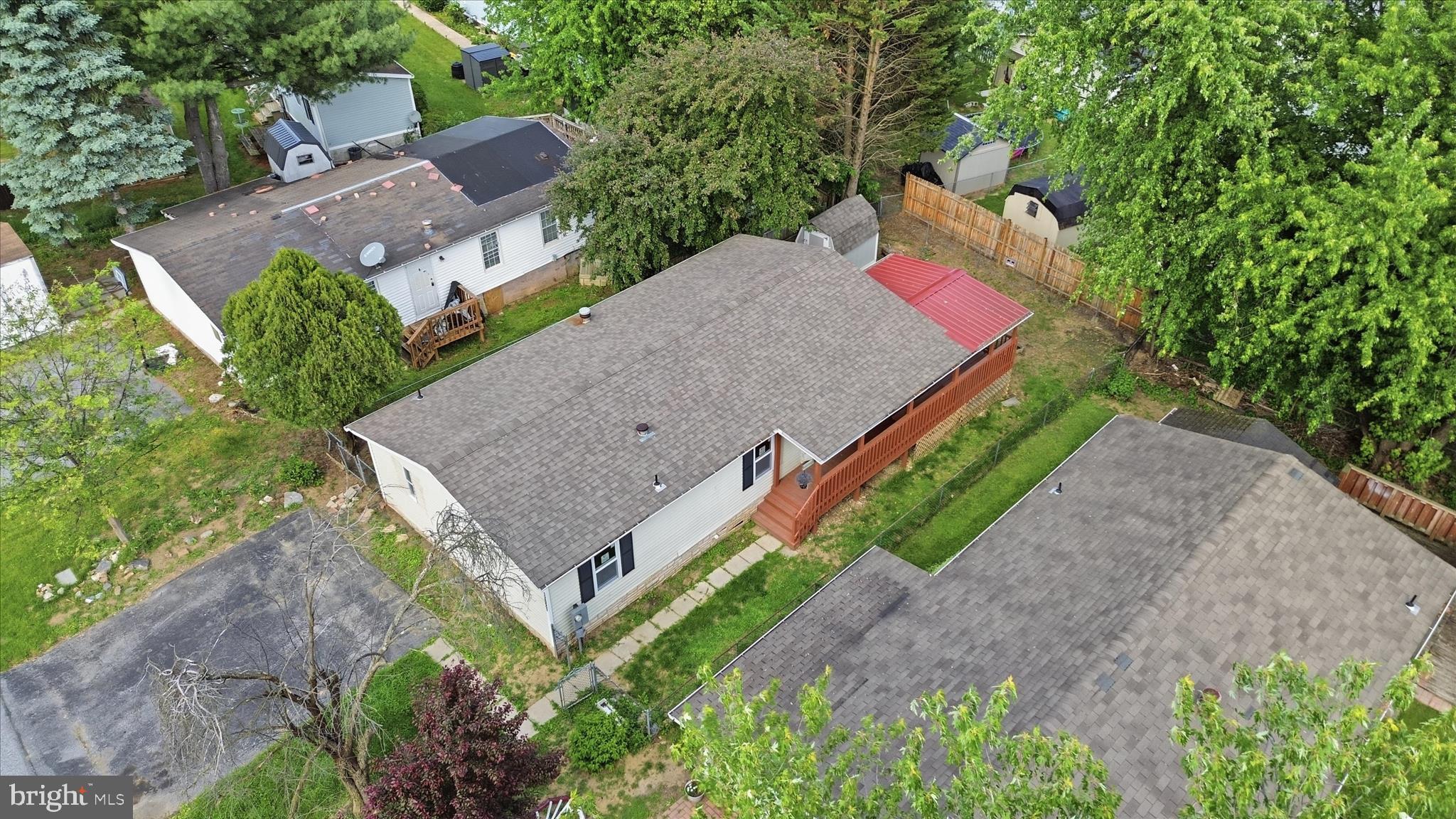 HIGHLAND MANOR - Residential