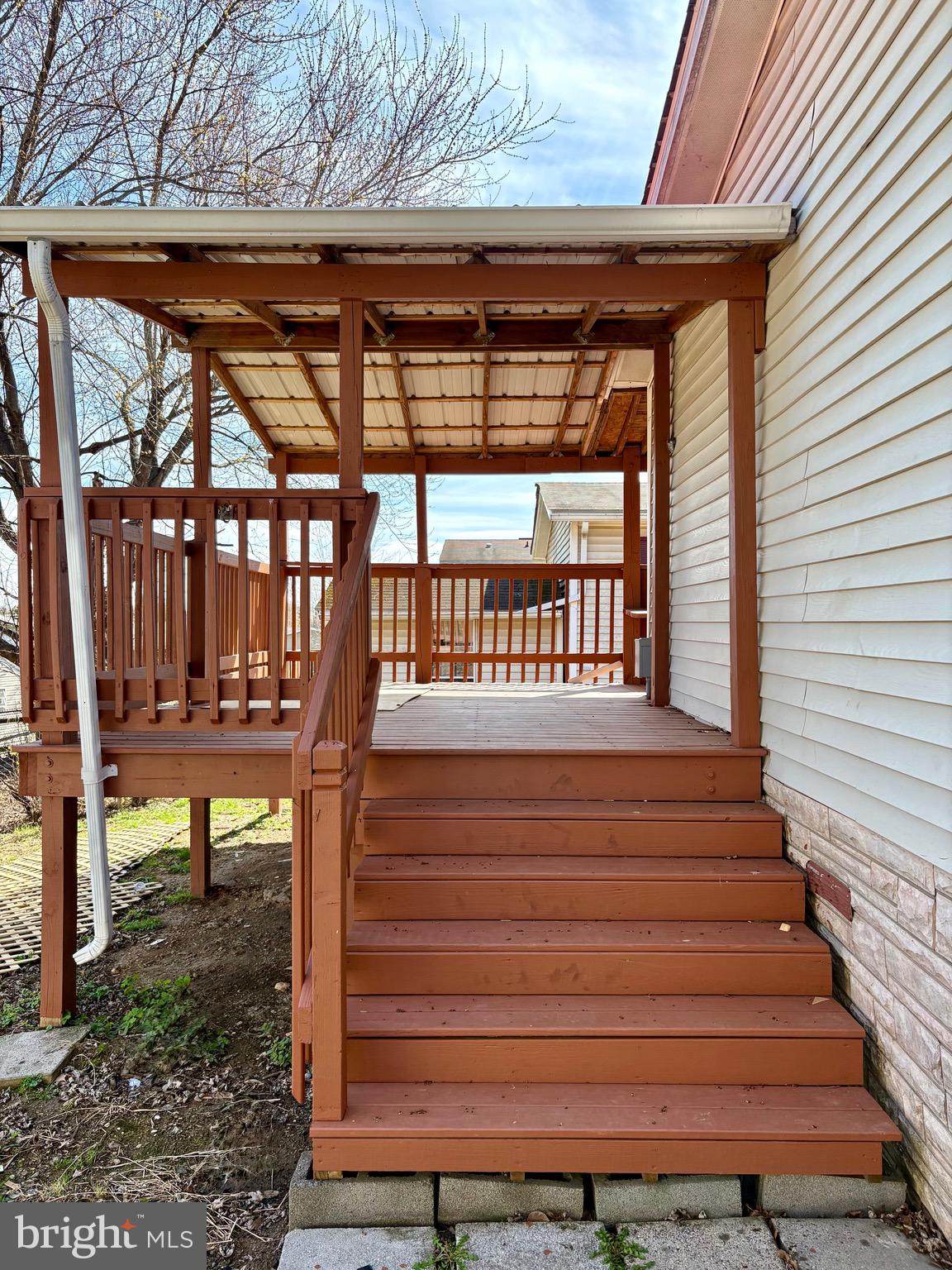 HIGHLAND MANOR - Residential