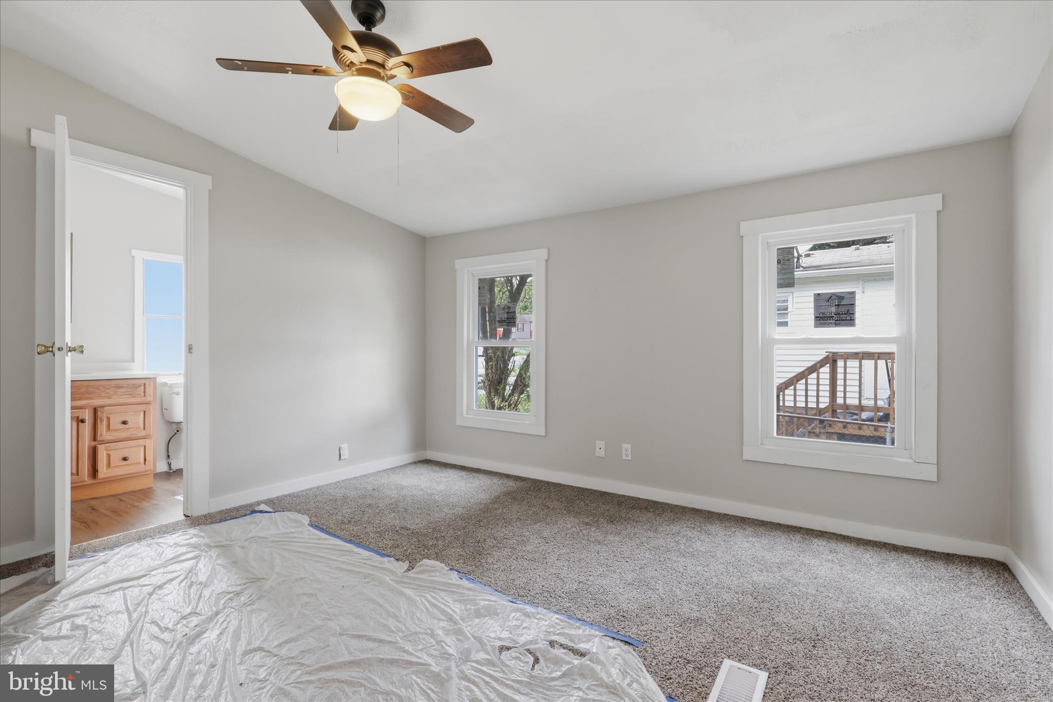 HIGHLAND MANOR - Residential