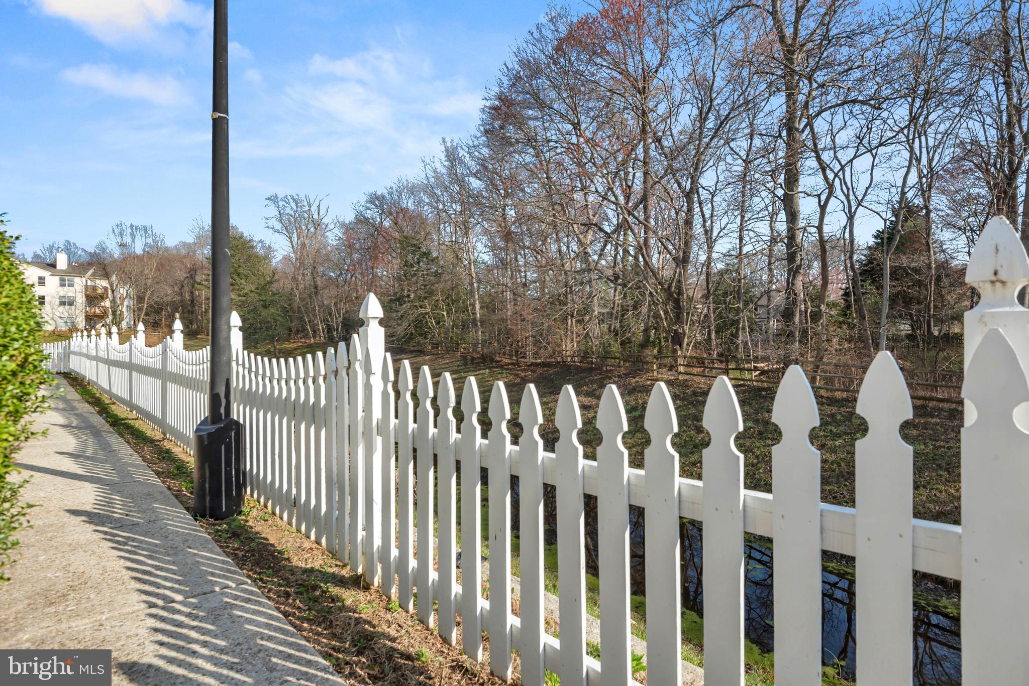 ANNAPOLIS OVERLOOK - Residential