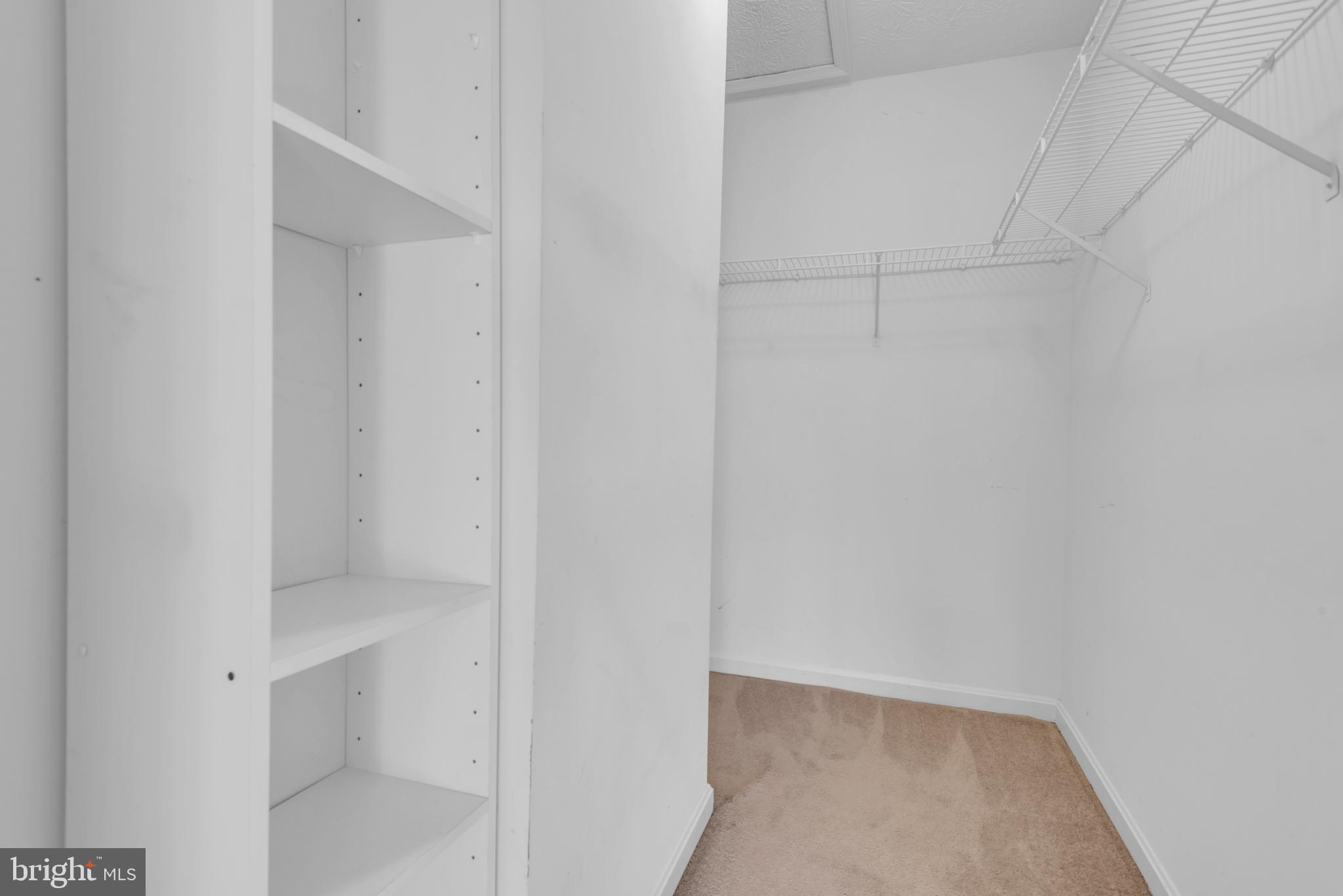 ANNAPOLIS OVERLOOK - Residential