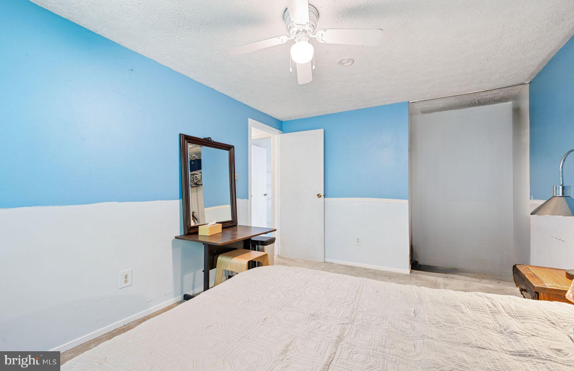 MONTCLAIR/COUNTRY CLUB - Residential