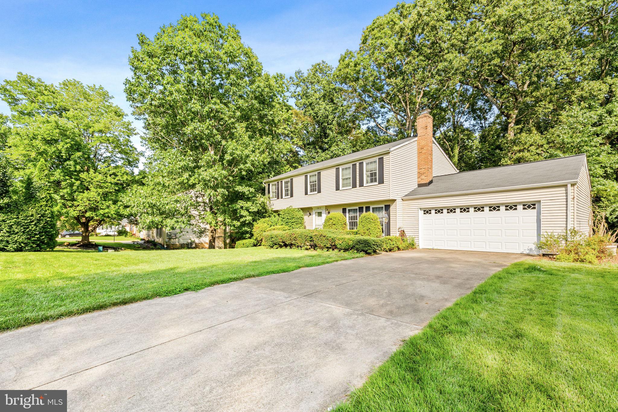 15813 EDGEWOOD DRIVE
