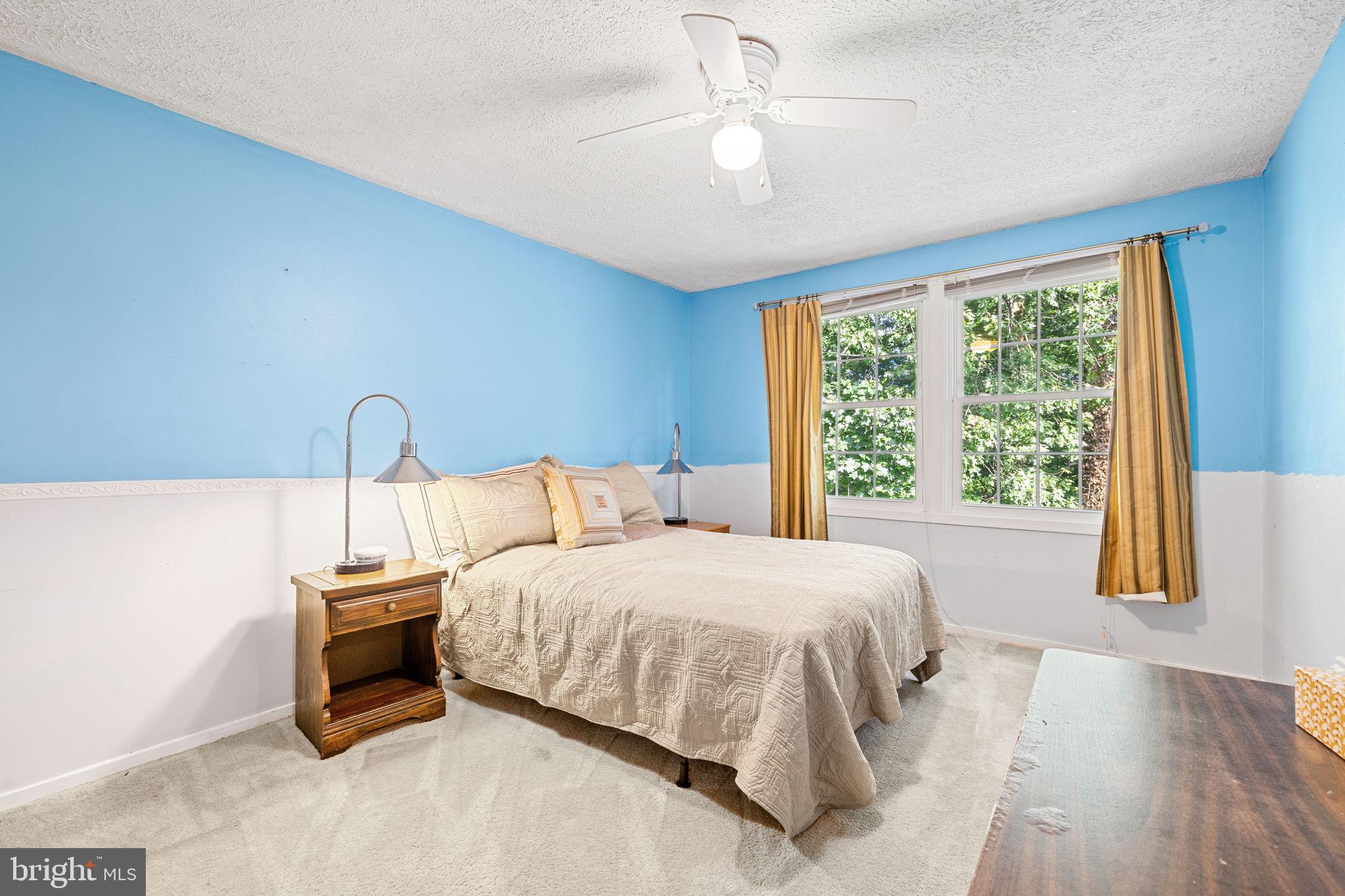 MONTCLAIR/COUNTRY CLUB - Residential