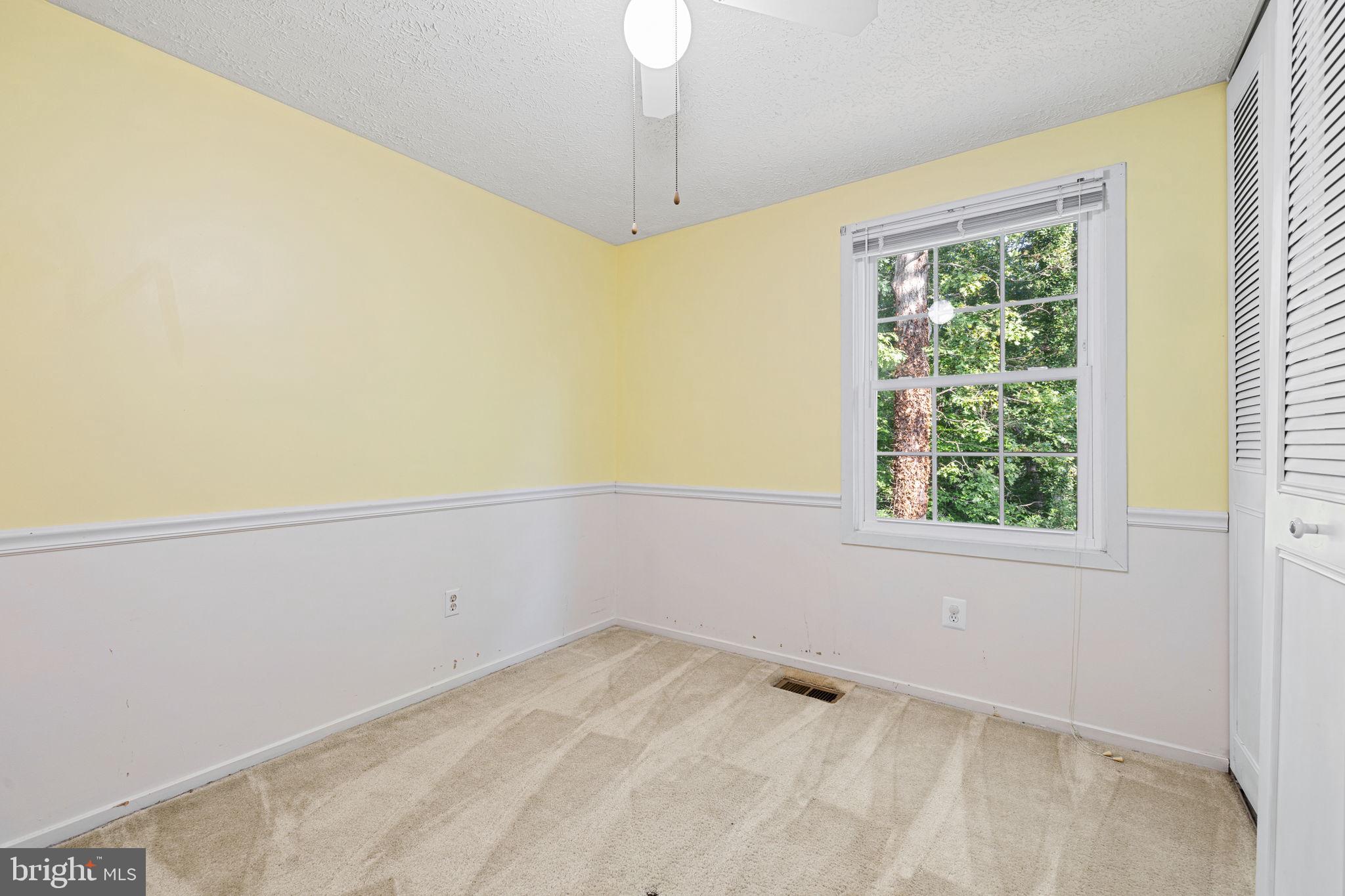 MONTCLAIR/COUNTRY CLUB - Residential