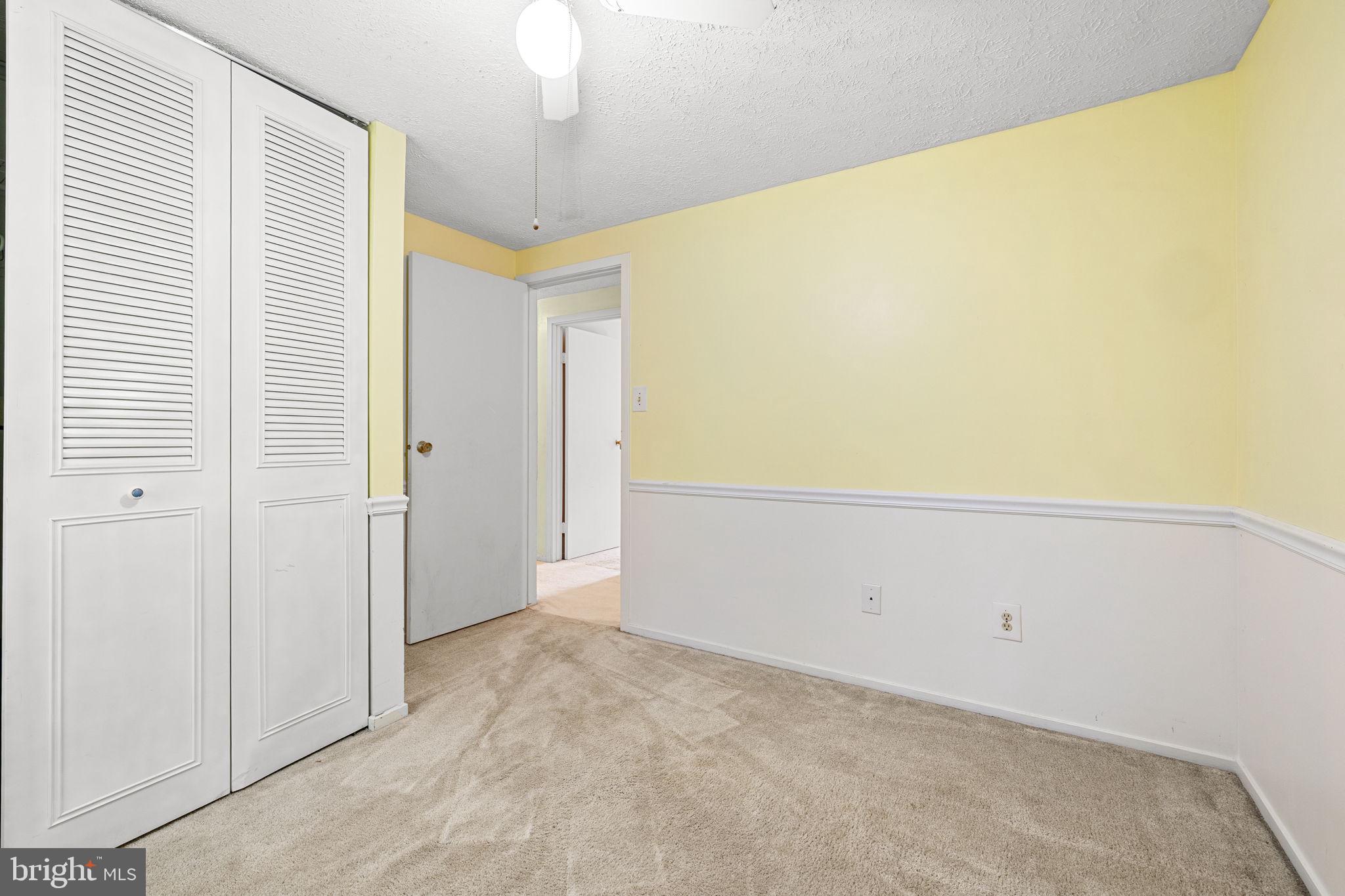 MONTCLAIR/COUNTRY CLUB - Residential