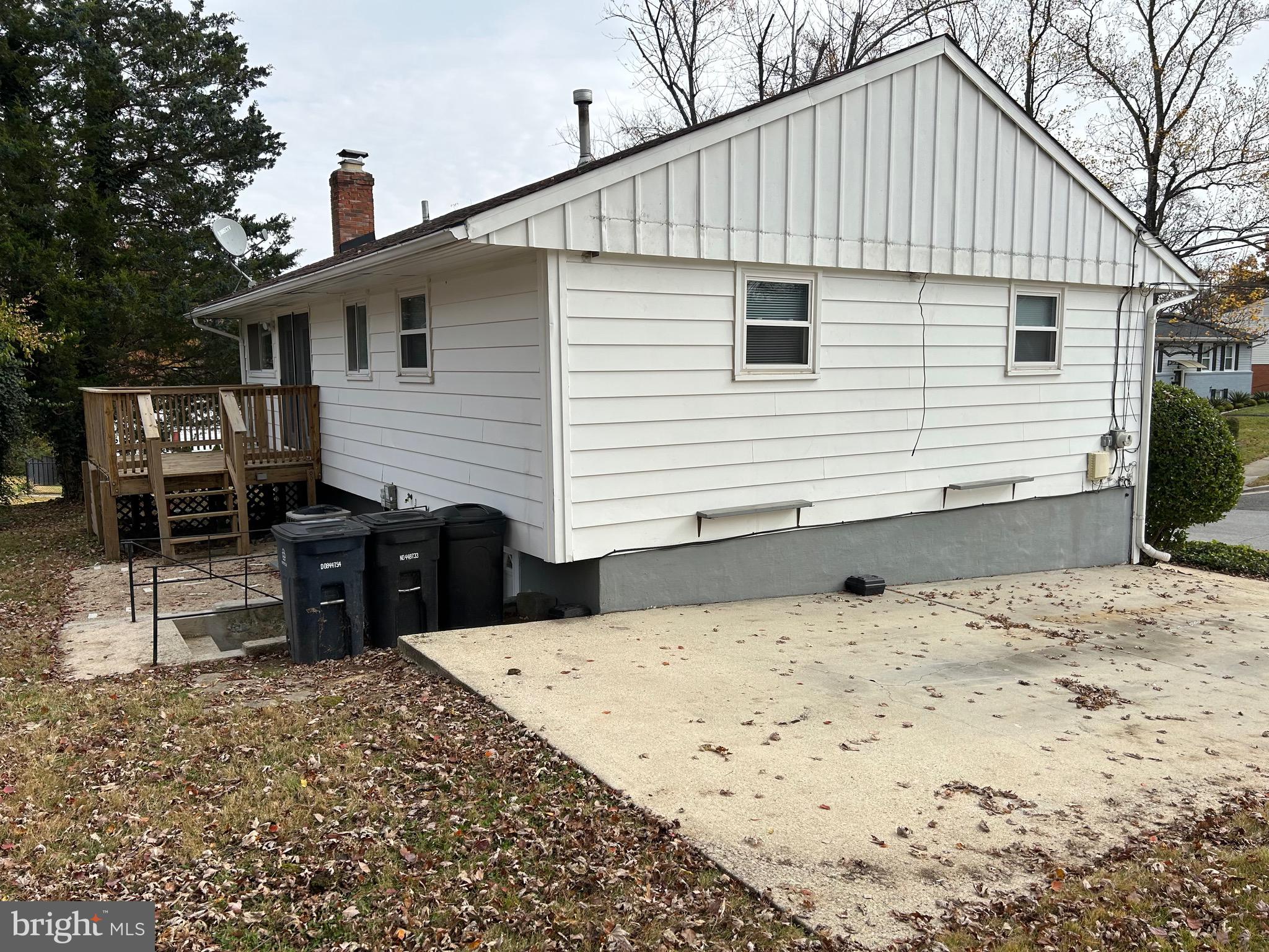 BRADBURY PARK - Residential Lease