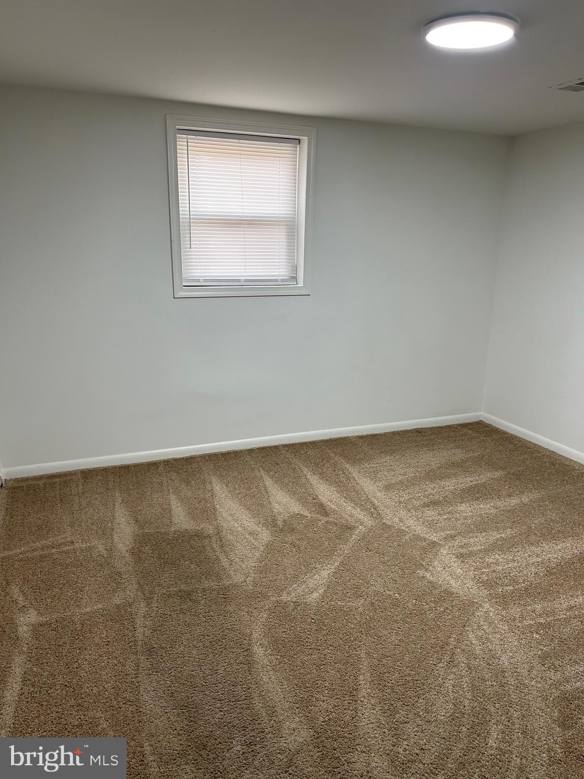 BRADBURY PARK - Residential Lease