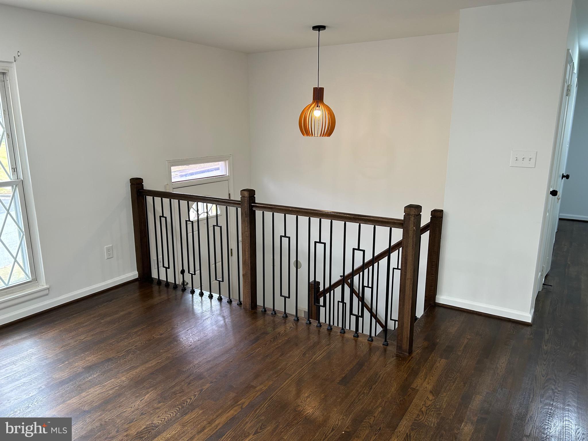 BRADBURY PARK - Residential Lease