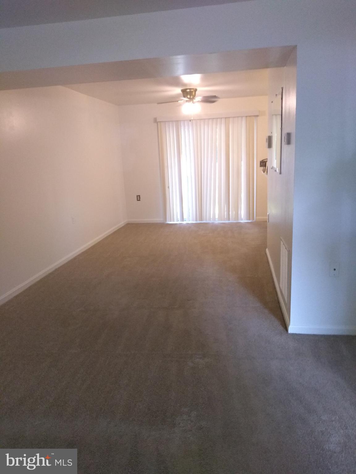 TANGLEWOOD TOWNHOMES SUB - Residential Lease