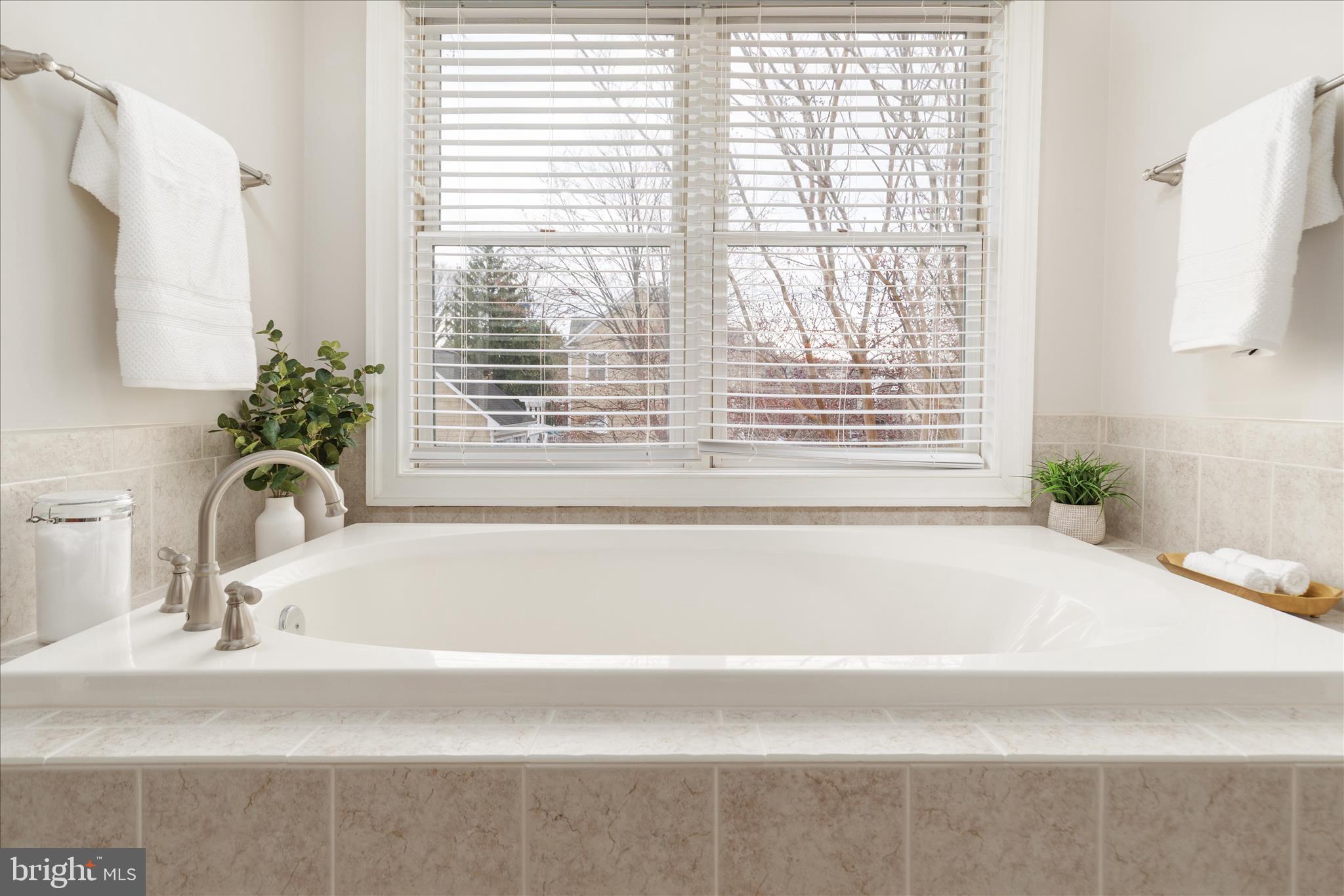 DOWNTOWN LEESBURG - Residential