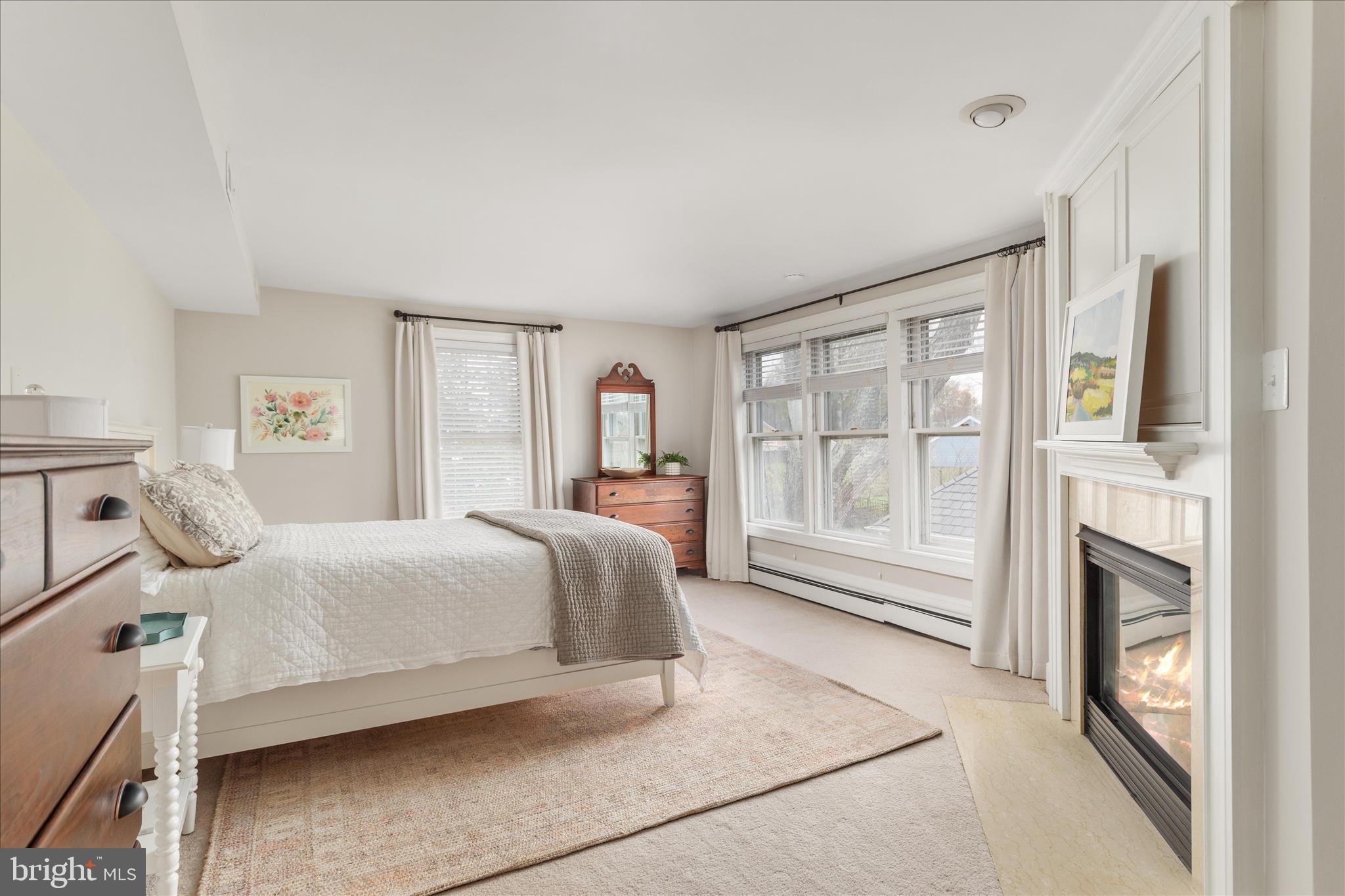 DOWNTOWN LEESBURG - Residential