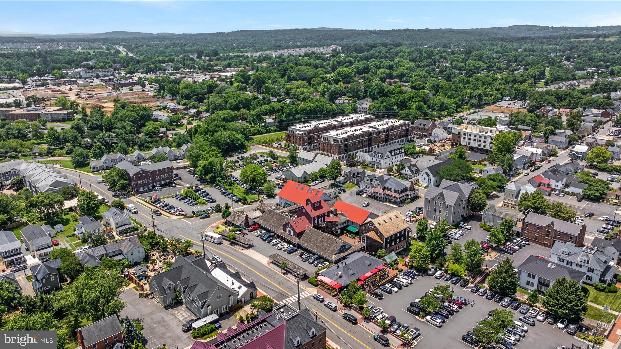 DOWNTOWN LEESBURG - Residential