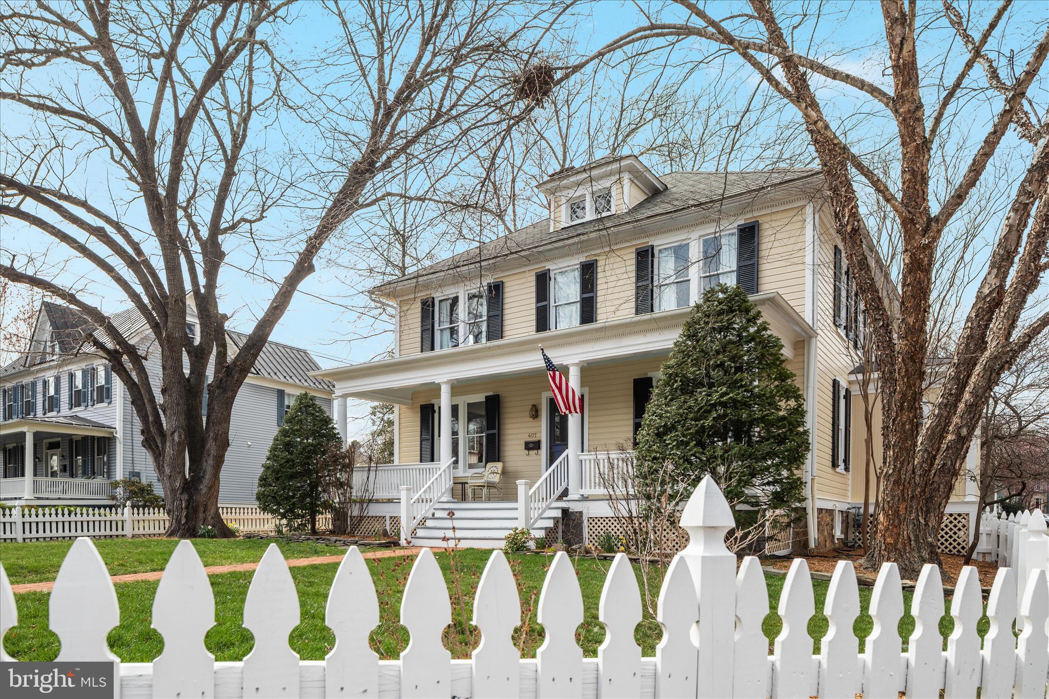 DOWNTOWN LEESBURG - Residential