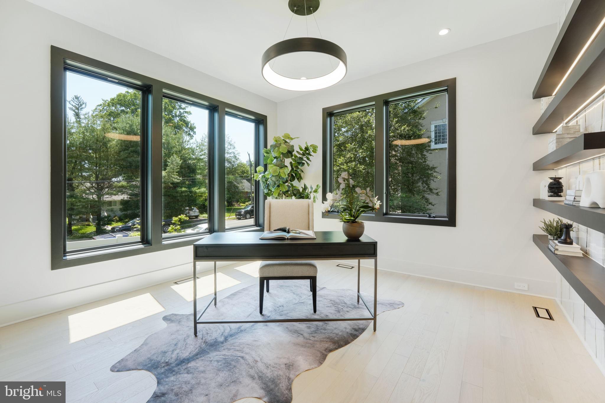 MINOR HILL - Residential