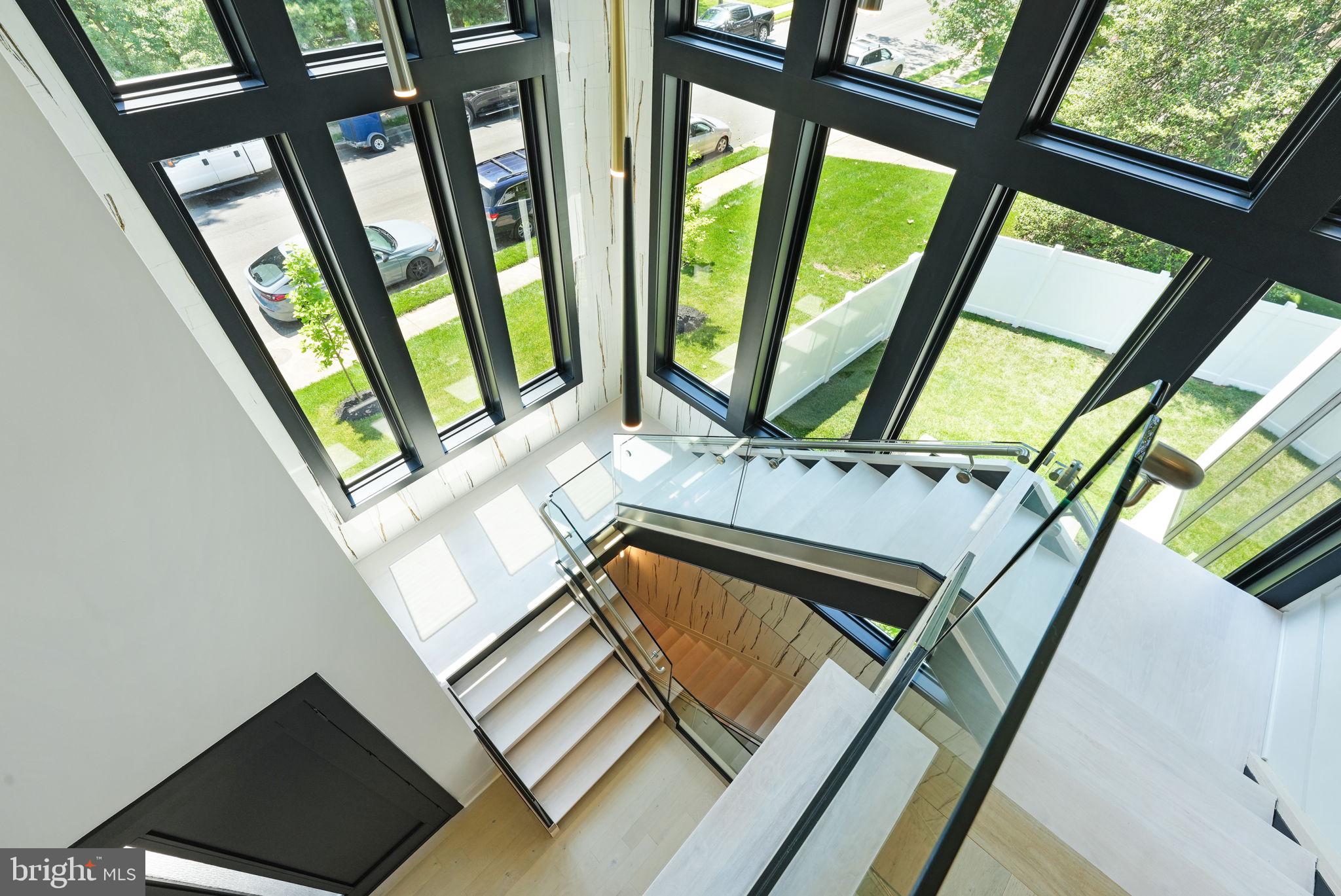 MINOR HILL - Residential