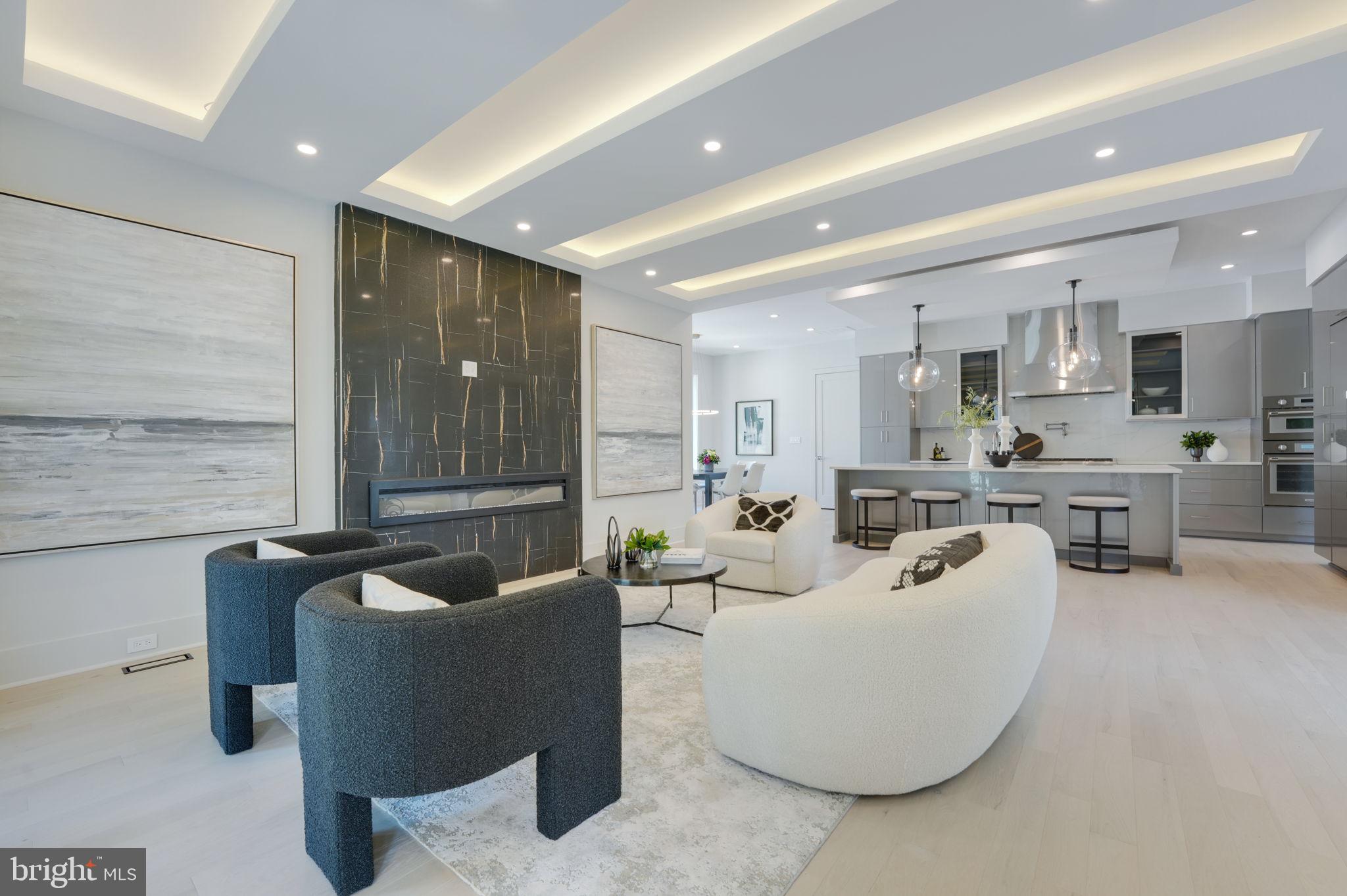 MINOR HILL - Residential